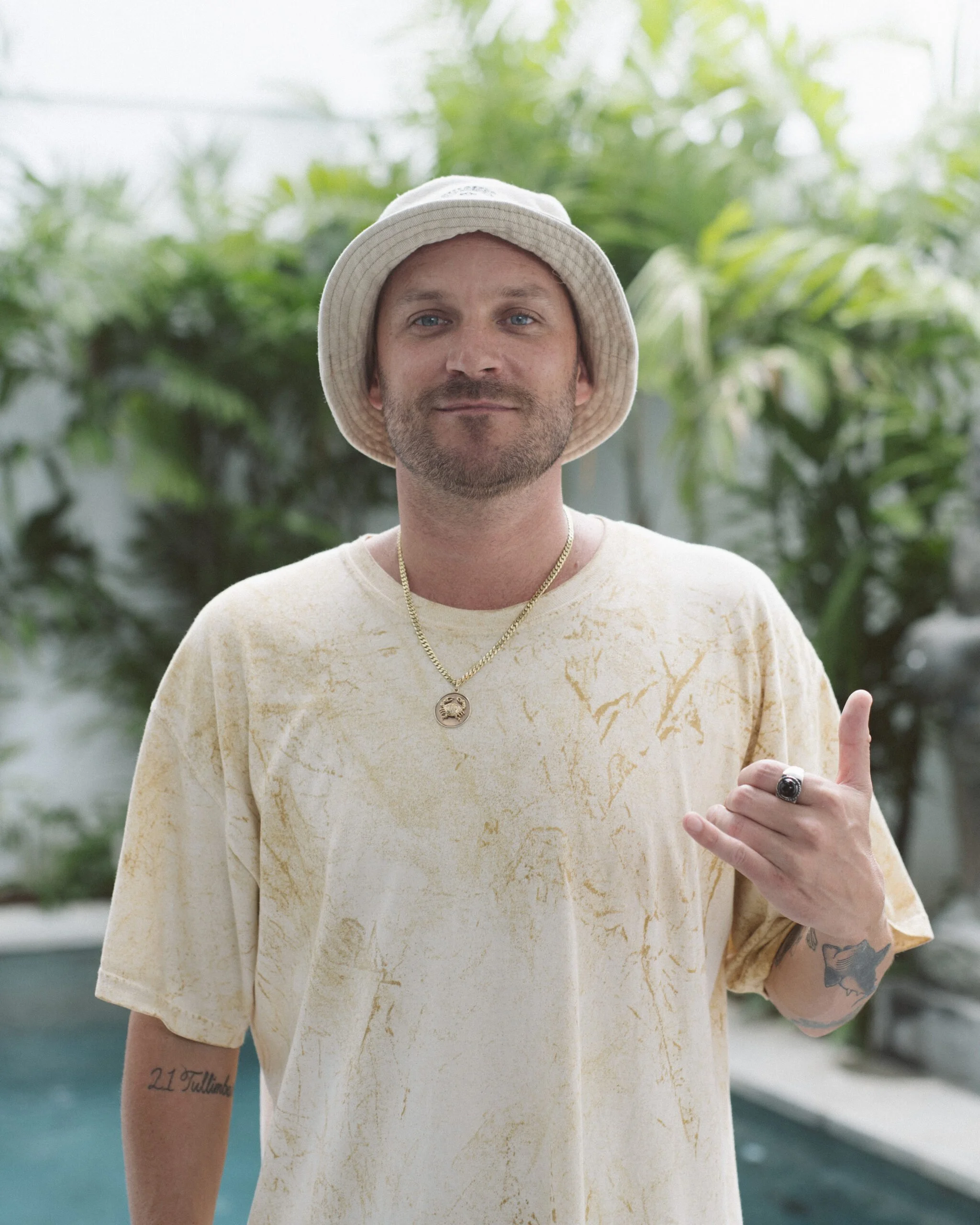 #162 - Slippery Surfa: The surf culture juxtaposition.