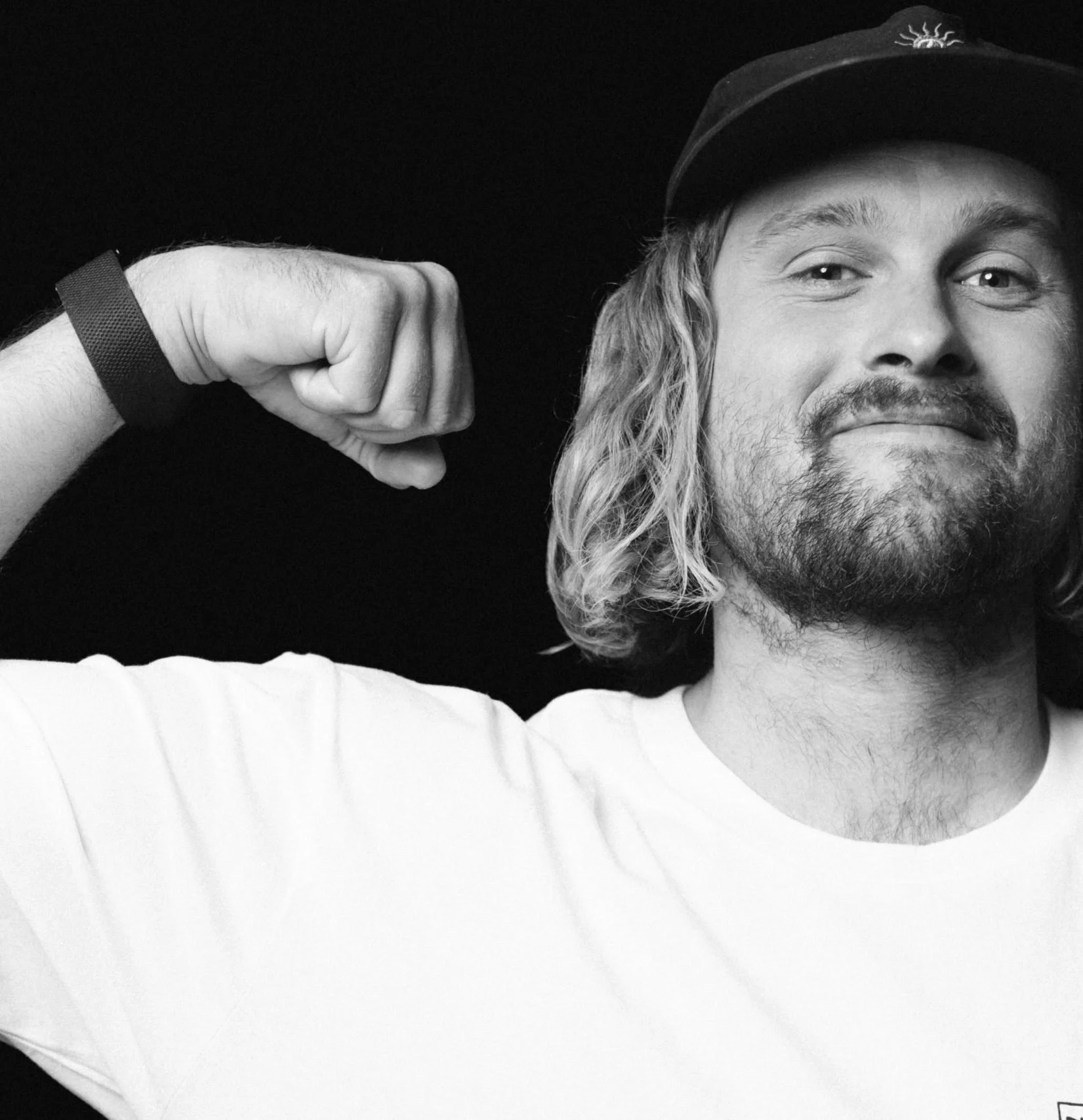 #181 - Spencer Frost: His film-making journey, surfing, community, friendship, exploration, and the Kamchatka back story.