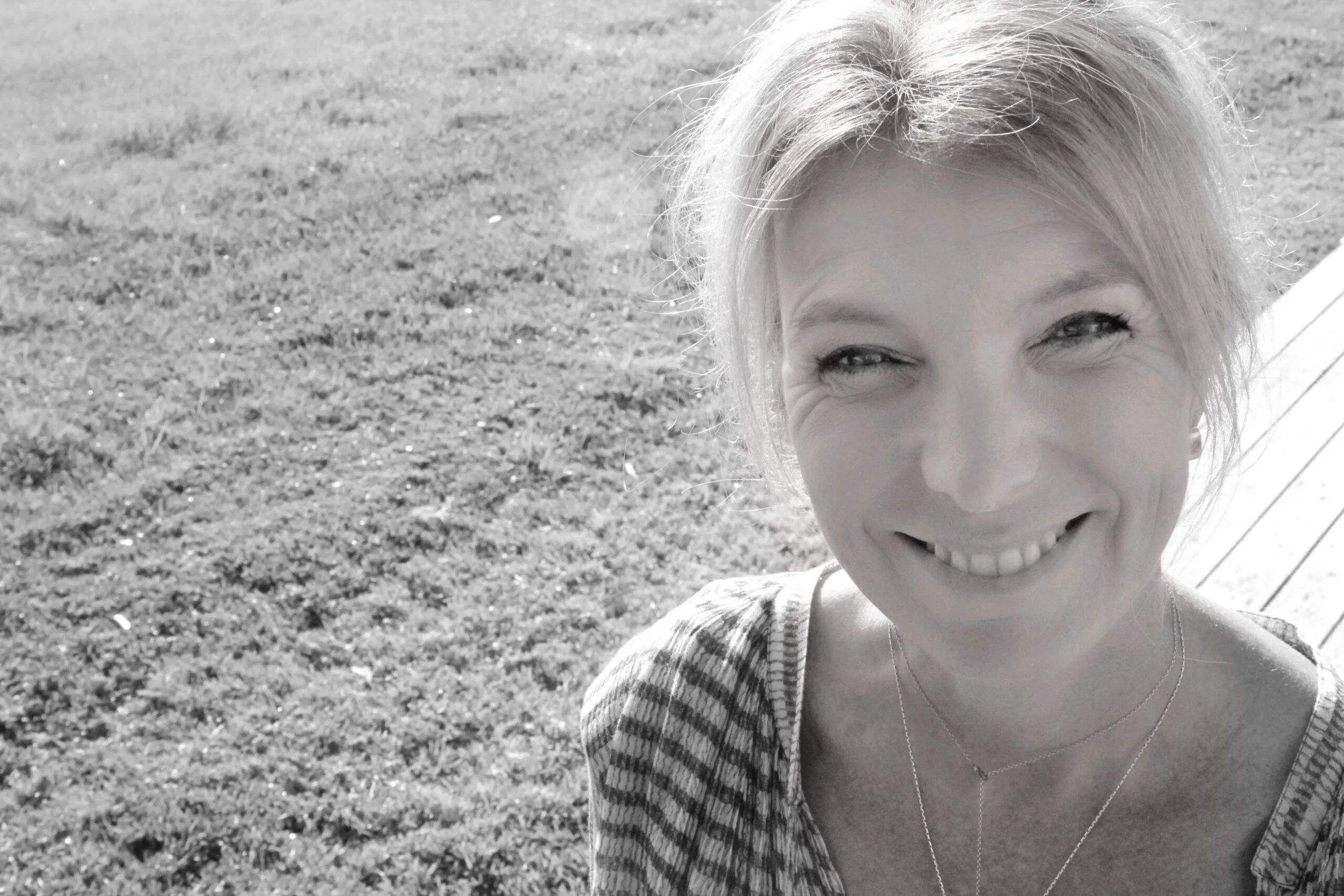 #68 - Sally Lewis: Migraines, neuroscience and helping others.