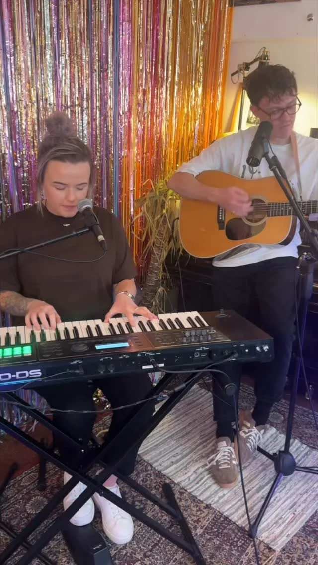 A full day of rehearsing today adding some new tunes into our set!
🎶Wake Me Up - @avicii
Enquire for your wedding/event:
📧livandjohnduo@gmail.com
📲@livandjohnduo
#cover #avicci #wakemeup #acoustic #weddingmusic #weddingentertainment #drinksrec