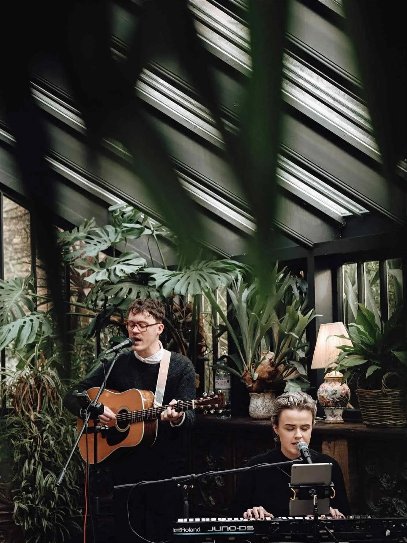 Daytime wedding vibes at @newtonhall 🎶 Live music for your ceremony, drinks reception &amp; wedding breakfast 🥂

✨ Our 2026/2027 diary is open✨
Enquire: 📧 livandjohnduo@gmail.com 💻 livandjohnduo.com

📸 @paulliddementweddingstories 

#WeddingMusi