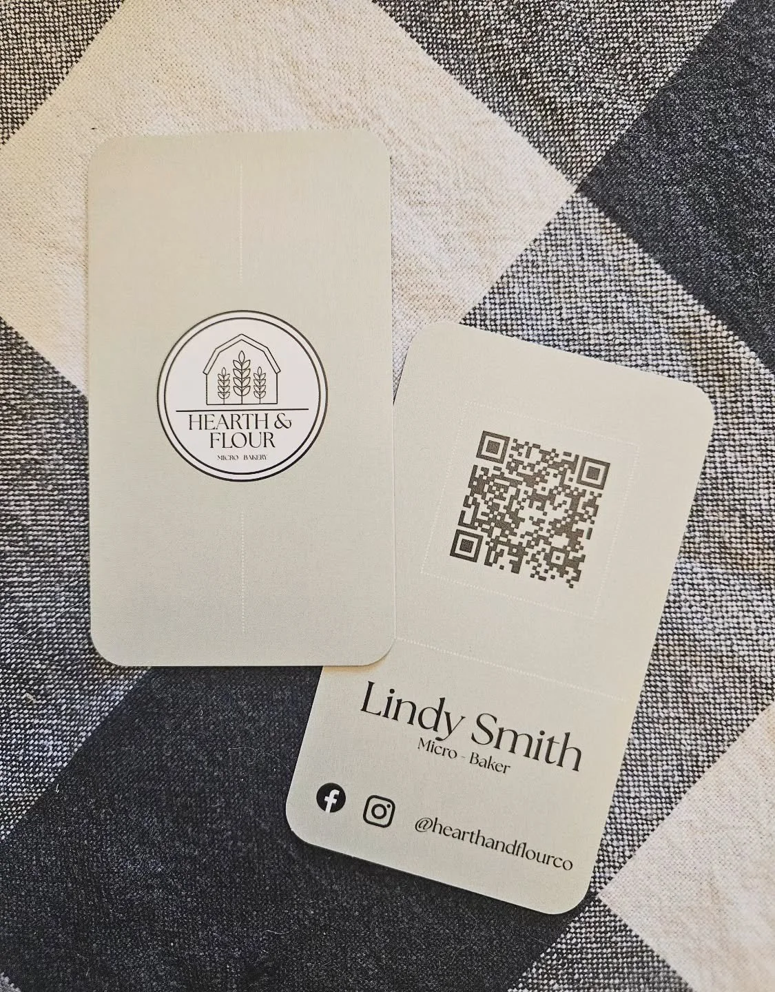 Business cards are in! :) Thank you @vistaprint for making these gorgeous cards! ❤️❤️ Have a blessed day, y'all.