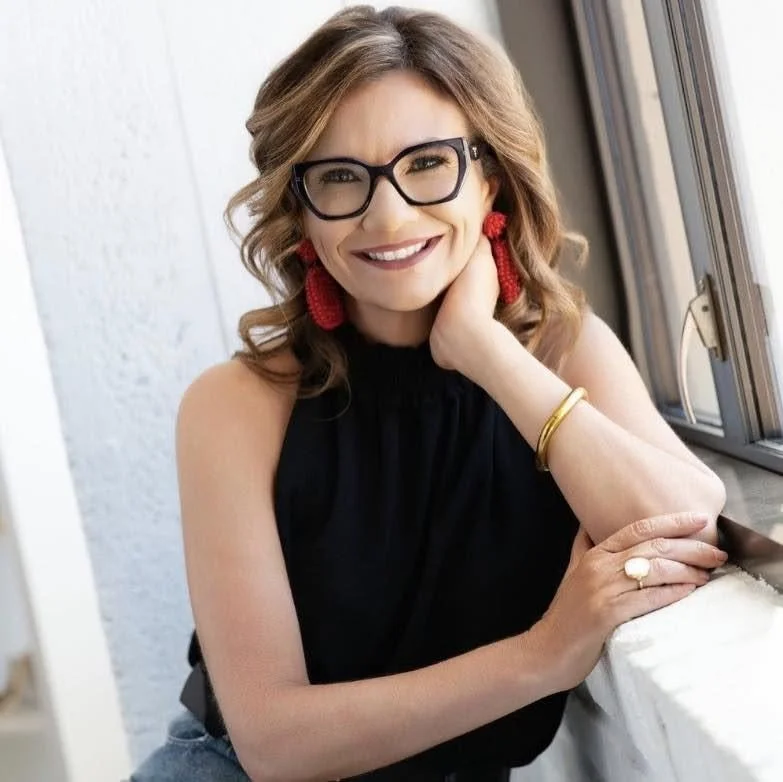 Headshot (1).jpg