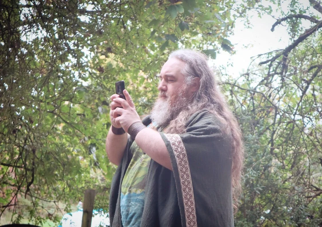 Heartspace Moments 

@kickasscorm enjoying the music acts. 

Cormac also gave an interesting presentation on the Celtic Revival.

#portrait #heartspacegathering #ireland #irishevents #heartspacemoments