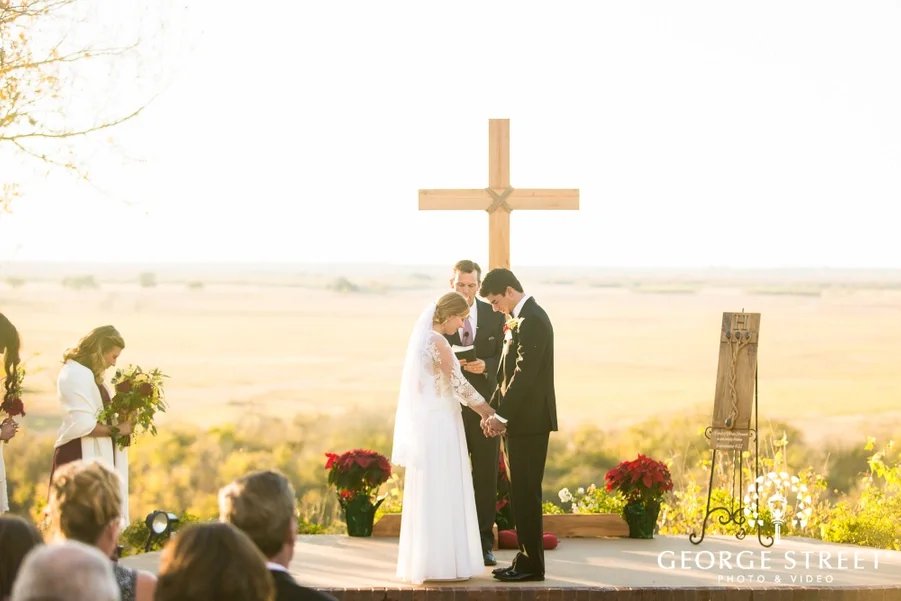 mesmerizing_bride_and_groom_at_wedding_ceremony.jpg.webp