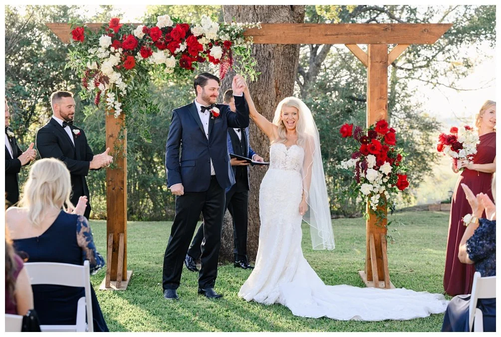 Outdoor-wedding-ceremony-at-The-Mansion-at-Colovista-122.jpg