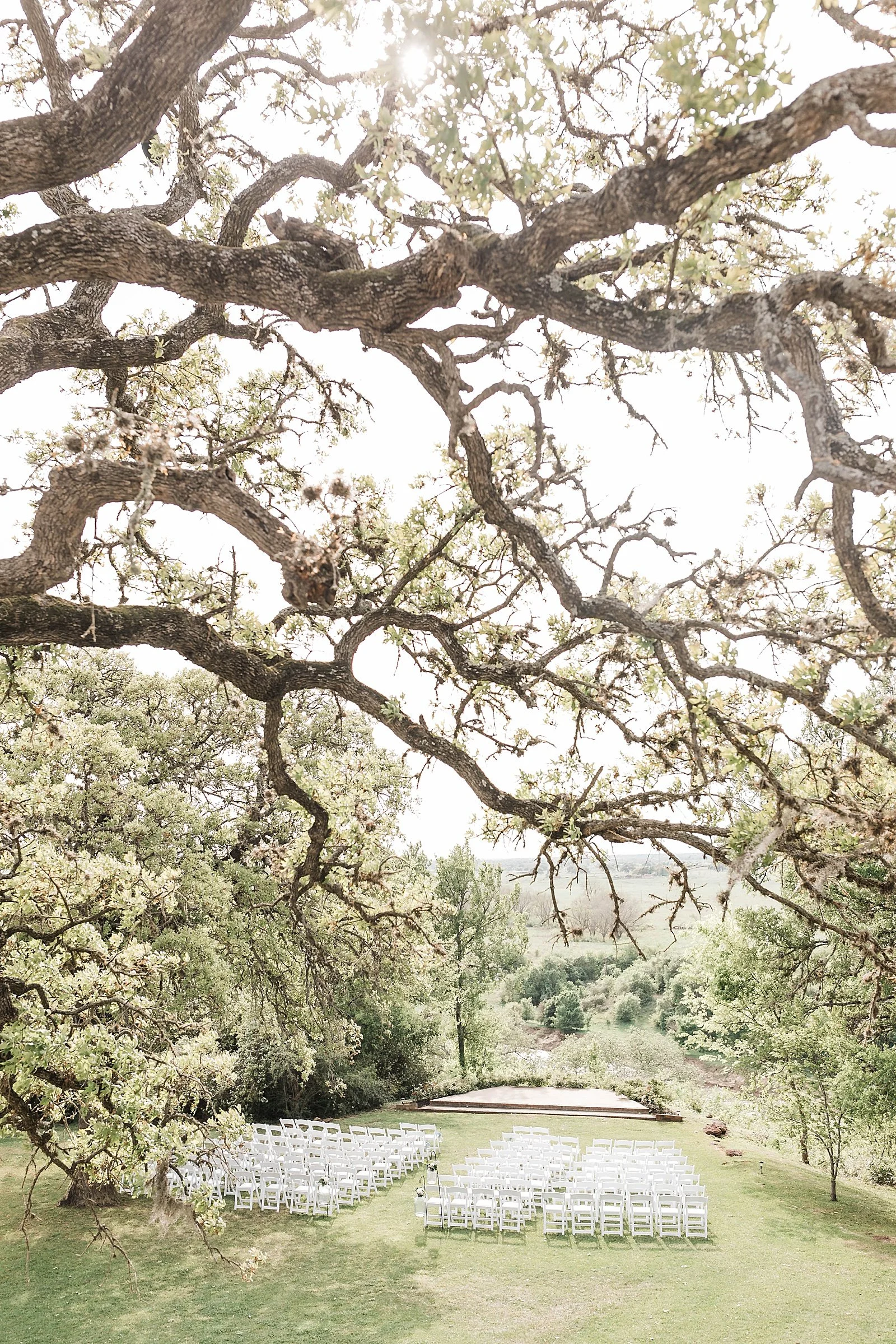 Mansion-at-Colavista-Wedding-Bastrop-TX_Paige-Vaughn-Photo-20.jpg