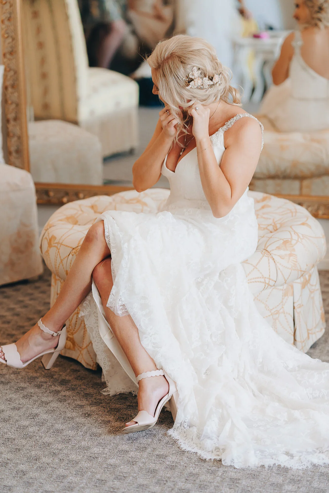 Mansion-at-Colovista-Wedding-Austin-Bastrop-Andrea-Vincent-017.jpg.webp