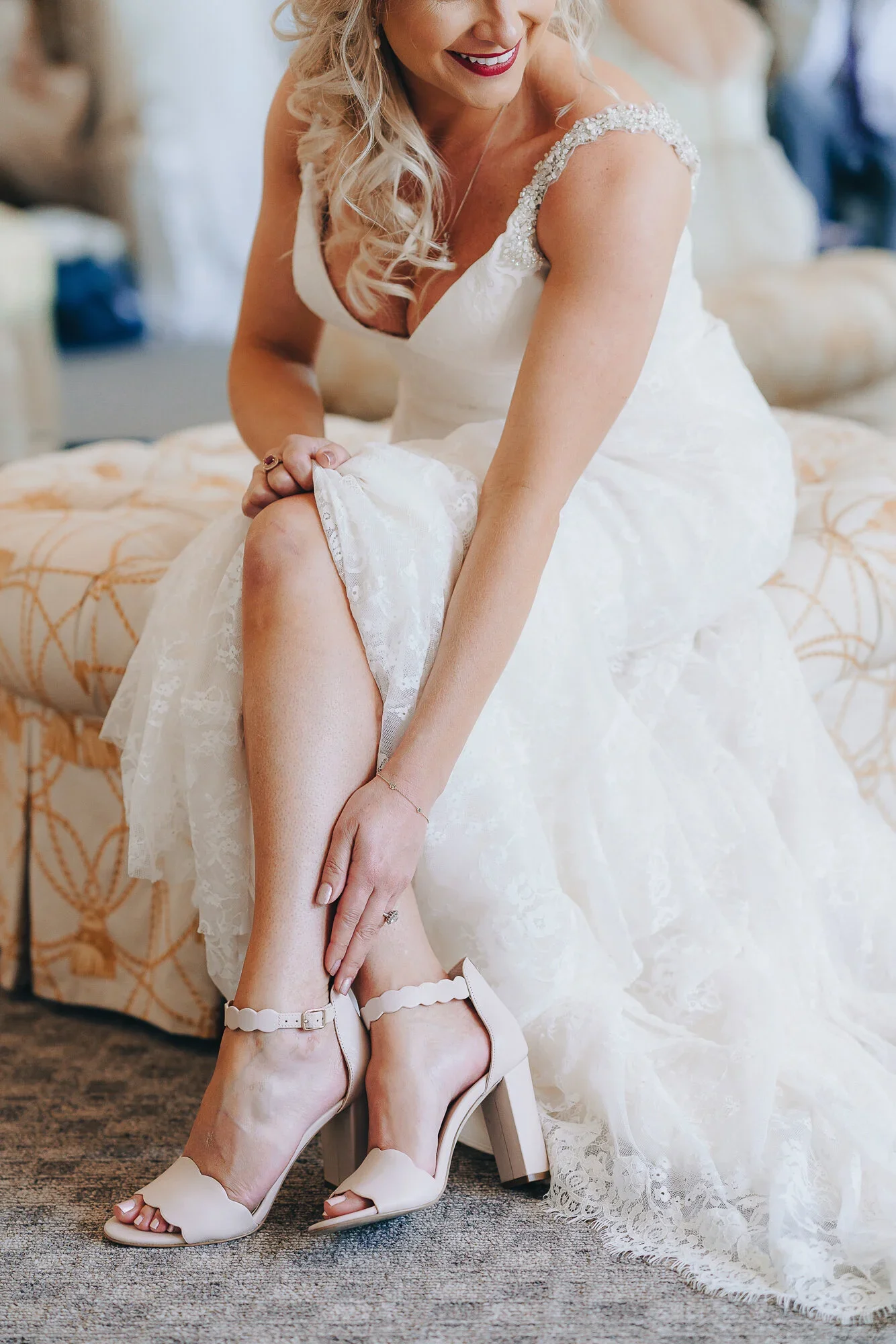Mansion-at-Colovista-Wedding-Austin-Bastrop-Andrea-Vincent-016.jpg.webp