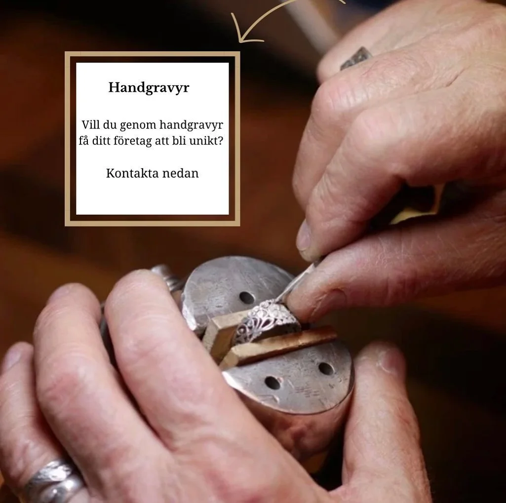 L&aring;t inte maskinerna utf&ouml;ra gravyr arbetet, utan vill du ocks&aring; f&aring; ditt f&ouml;retag att skilja sig fr&aring;n m&auml;ngden med handgravyr? 

D&auml;rf&ouml;r erbjuder vi att samarbeta med dig och ditt f&ouml;retag😆

Vid intress