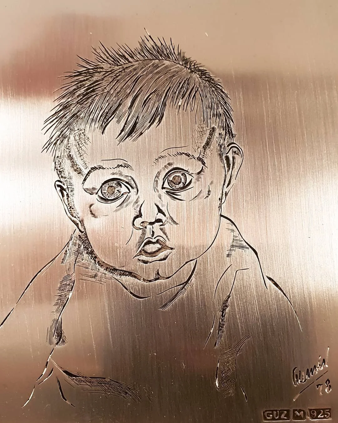 Portr&auml;tt av min &auml;ldsta son.
Handgraverat i sterling silver 1978 i Malm&ouml;.