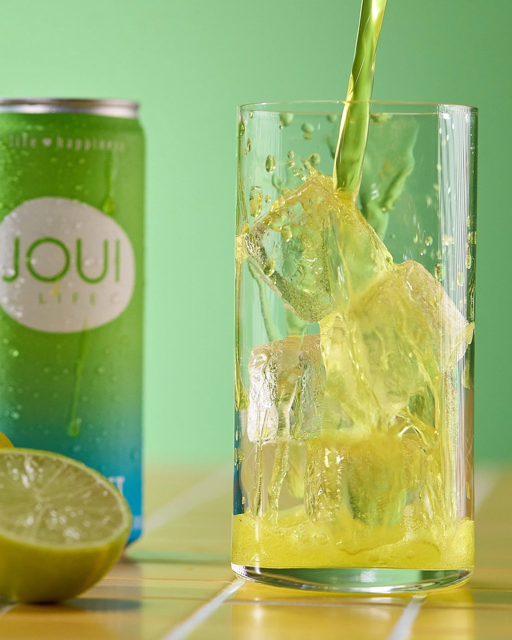 Like lemon water&hellip; but way smarter. 🍋✨
If clean energy had a flavour, this would be it.
Would you sip Lemon Zest in the morning for a bright start or in the afternoon for a reset?

#LemonZest #CleanEnergy #JOUIlife #softdrink