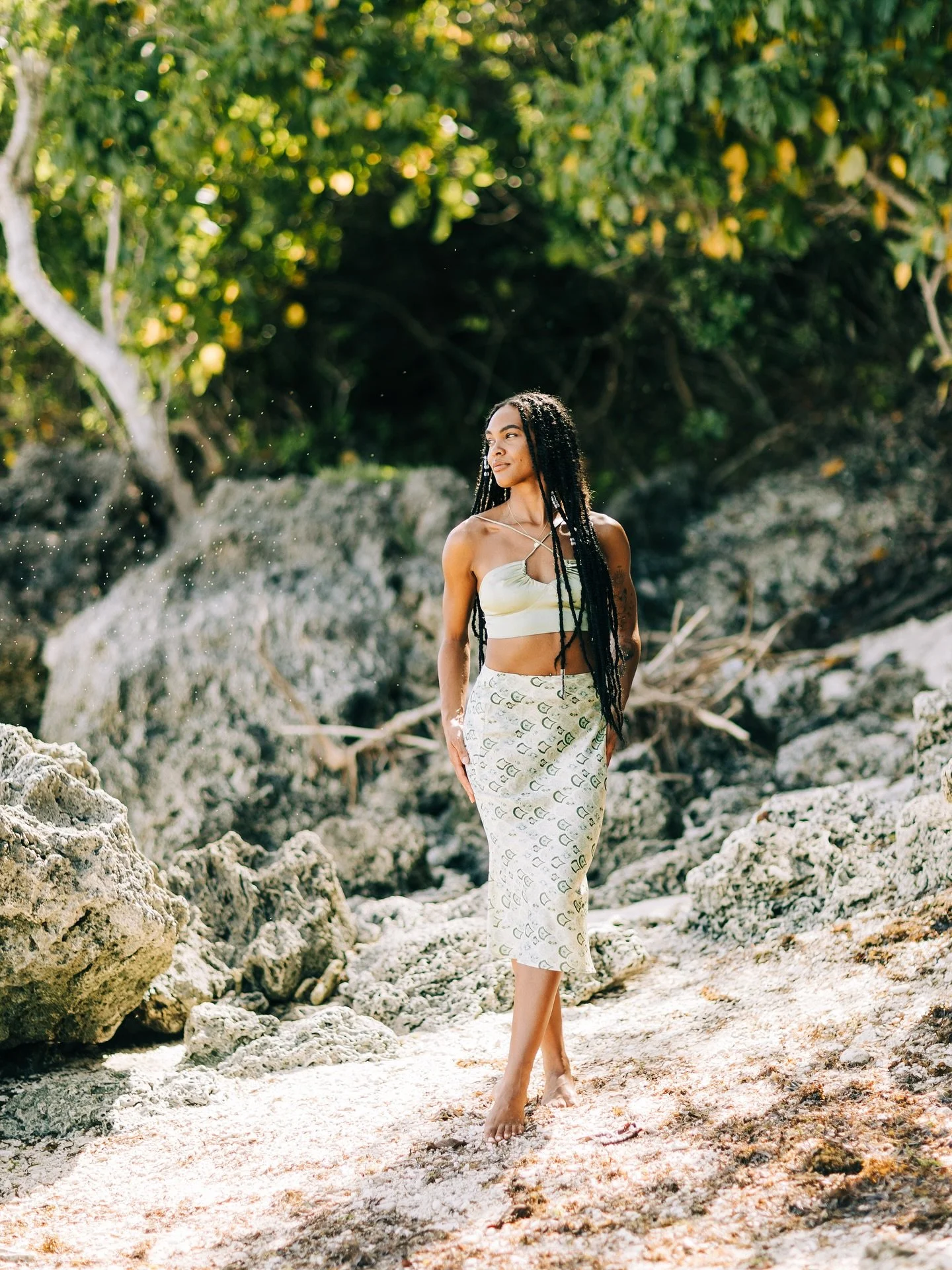 Bon Siman/Happy new week loves 💗

Oh y&rsquo;all thought I was done with the Siquijor pics? 🤠 I told you prepare to be sick of meee 🙂&zwj;&harr;️ The sandfleas look like little stars in this shot and I&rsquo;m here for ittt 🥹

📸 @masterjeben of 