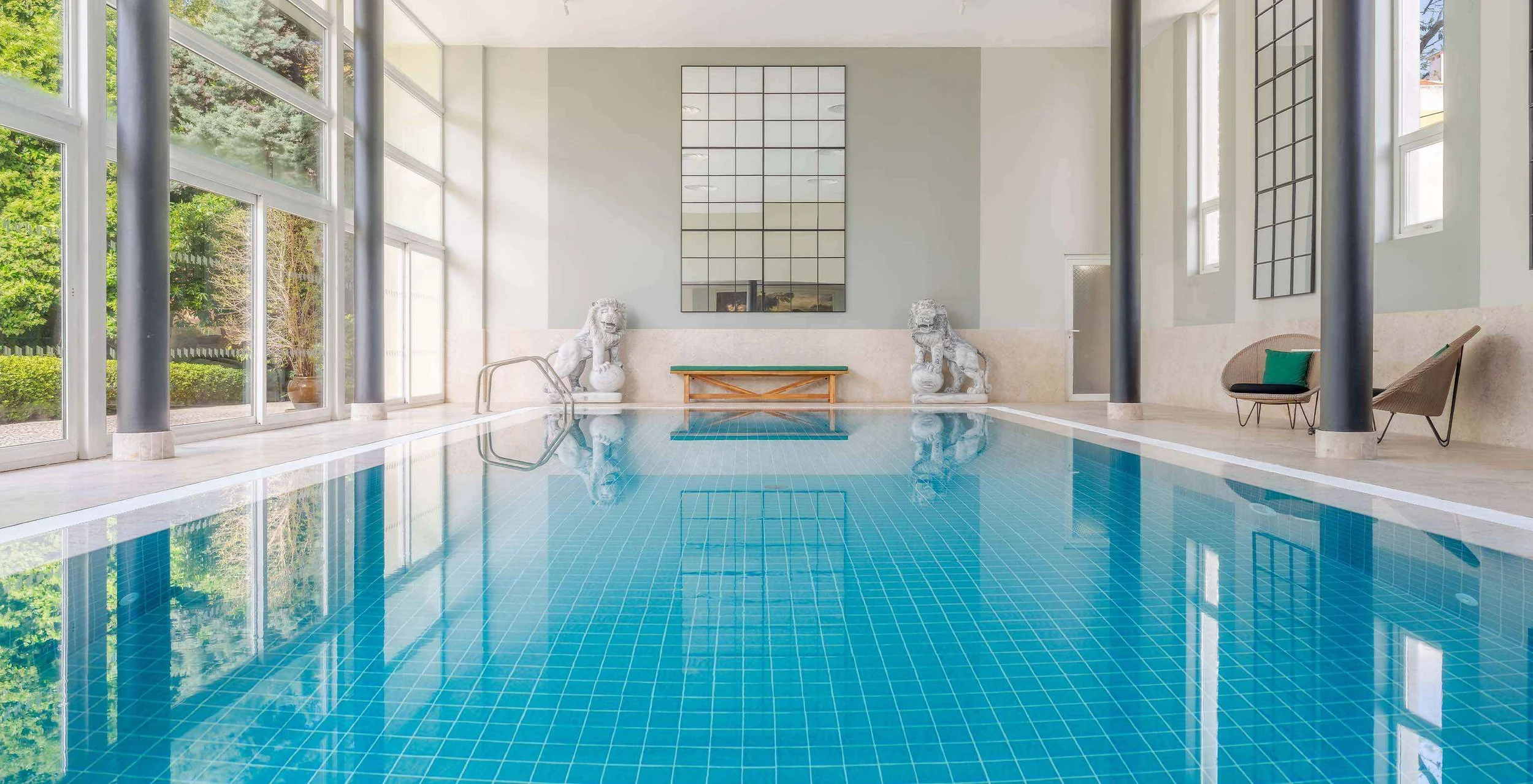 pestana-palace-lisboa-gallery-facilities-indoor-pool.jpg