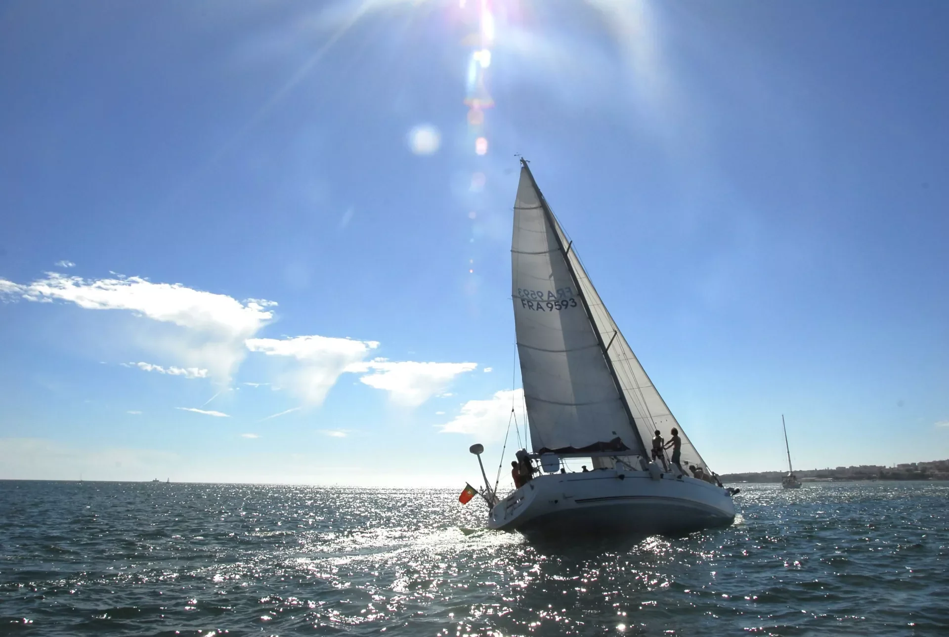 sailing-boat-cruise-tour.webp
