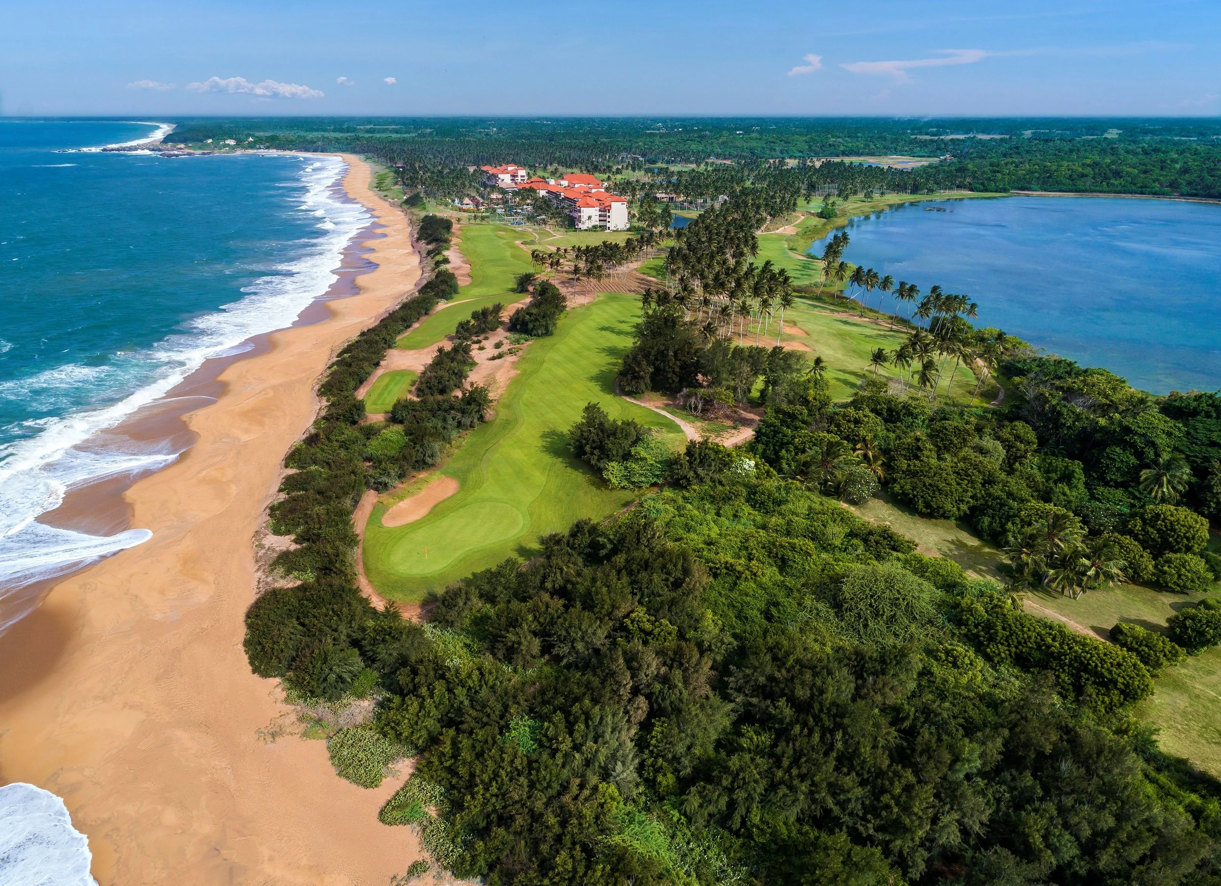 1. Golf course - aerial.JPG