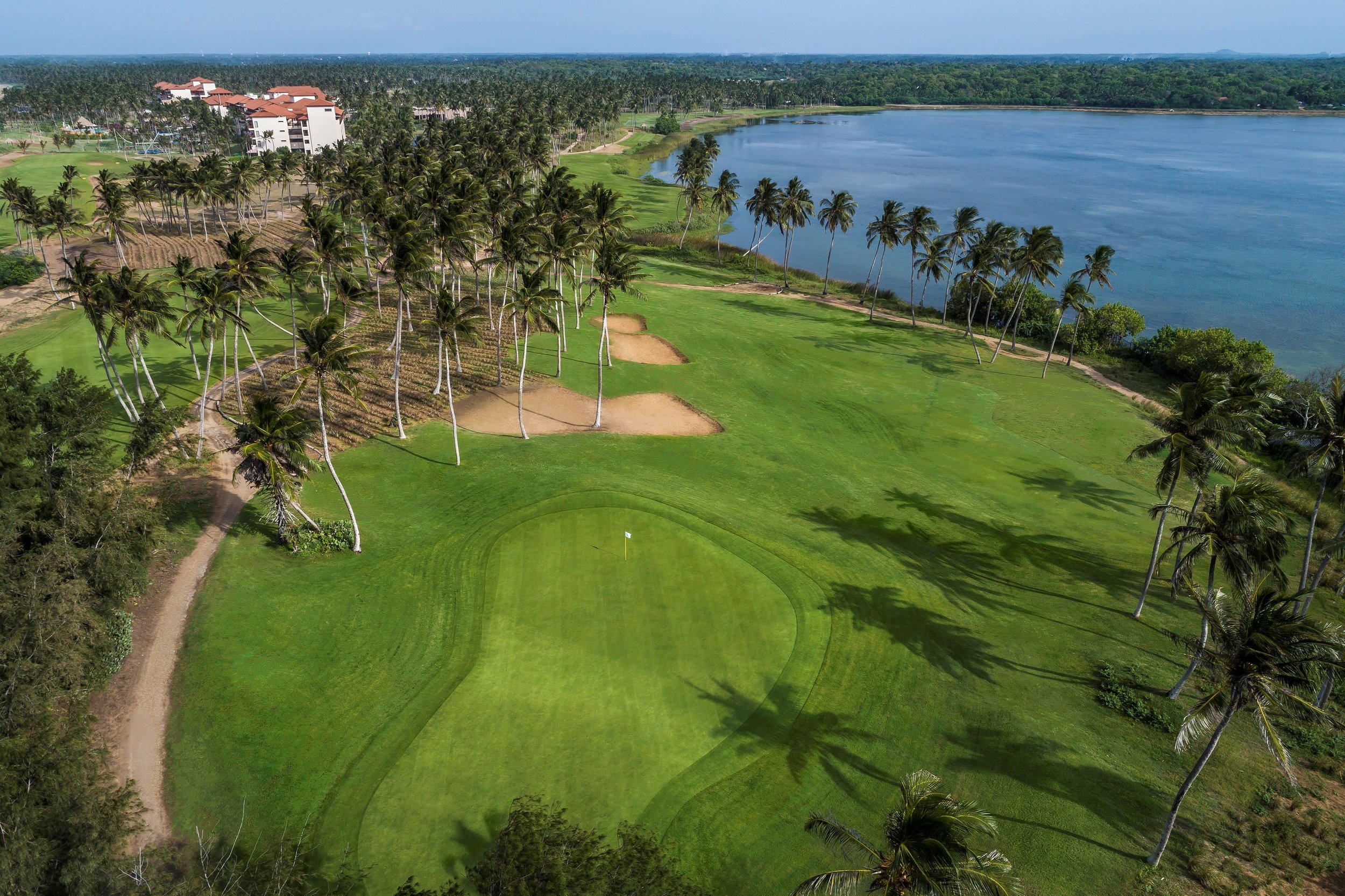1b. Golf course - aerial.JPG