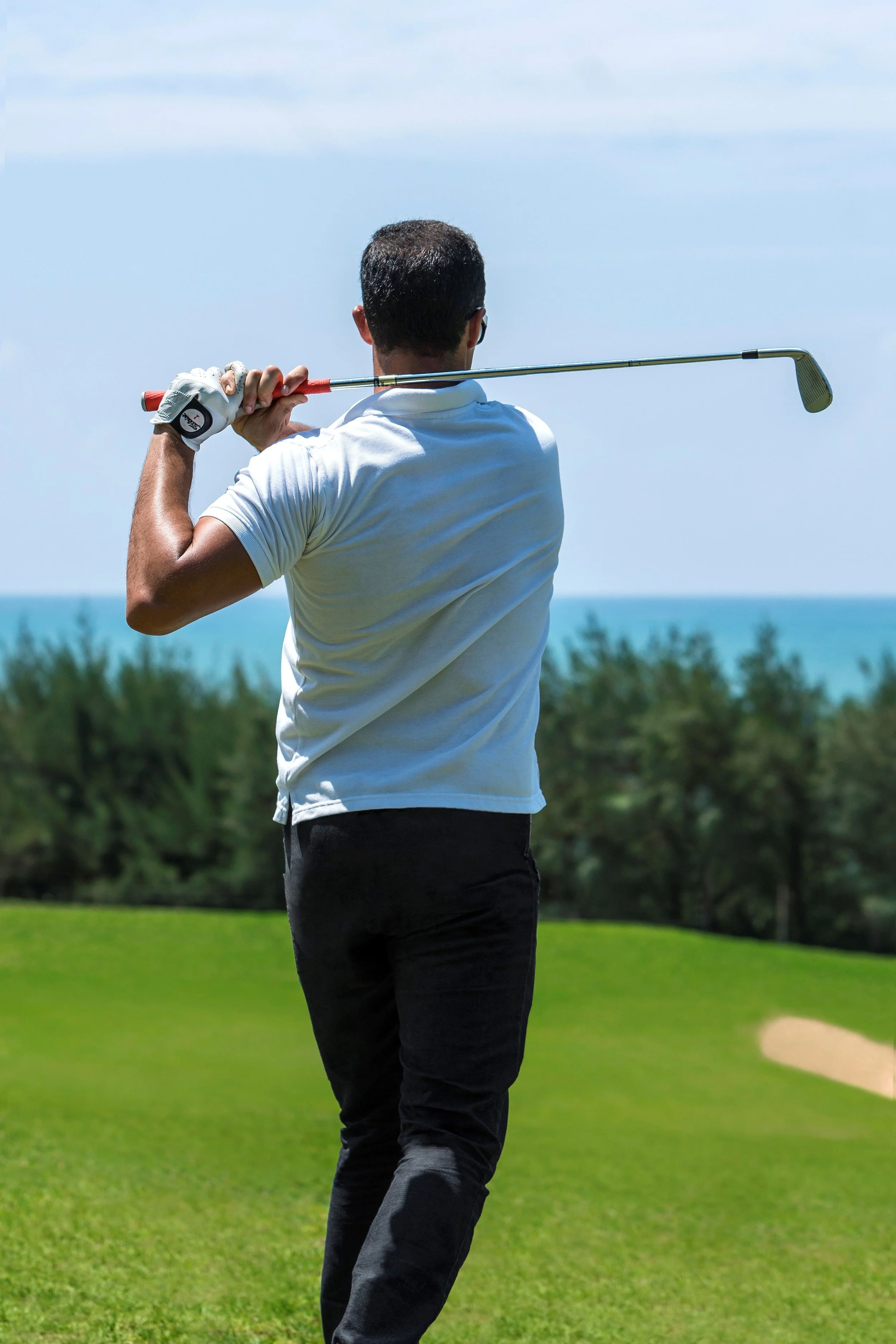 4. Golf player - close up.JPG