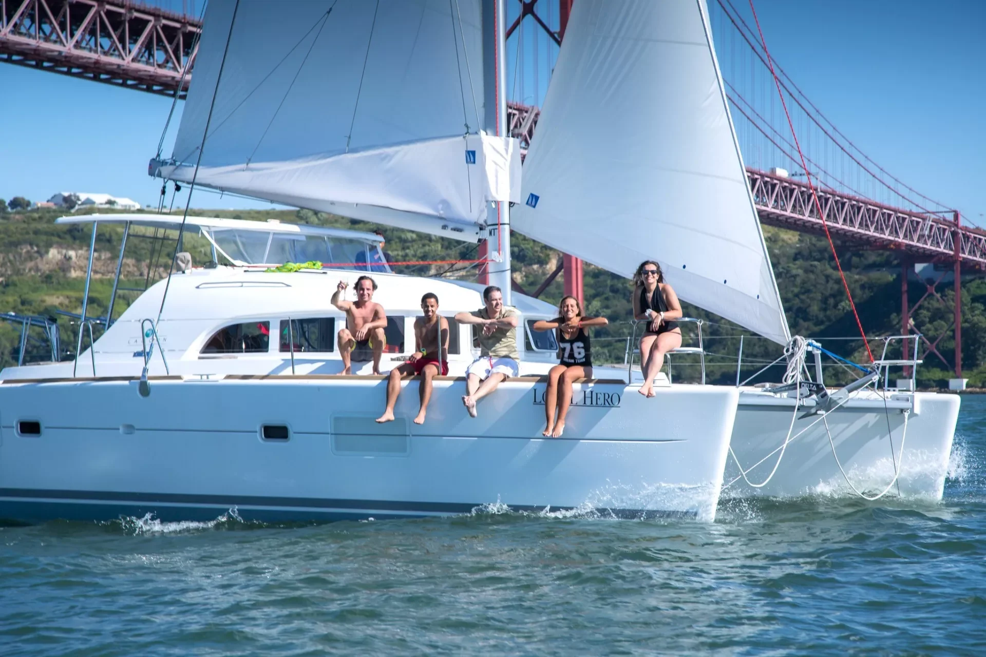 Boat-tour-1-1.webp