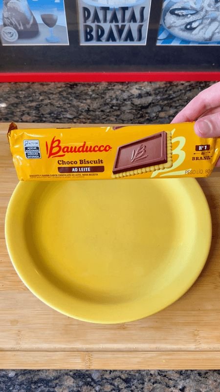 Campanha digital estilo review para a Bauducco