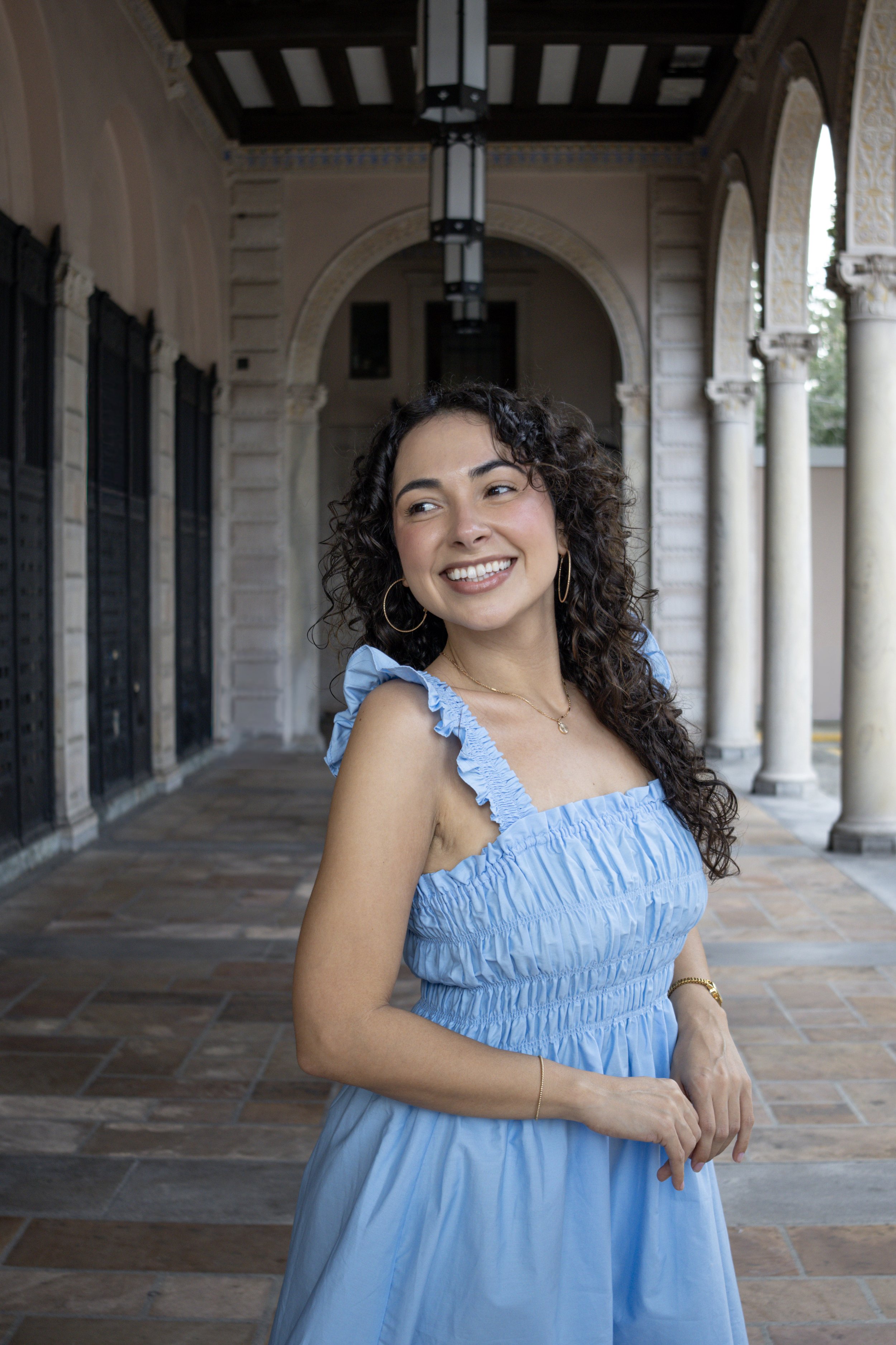 Brand Photography Tampa packages by Brandwell Studios. Tampa Photographer Hannah Hughes specializing in authentic branding. Best branding in Tampa.