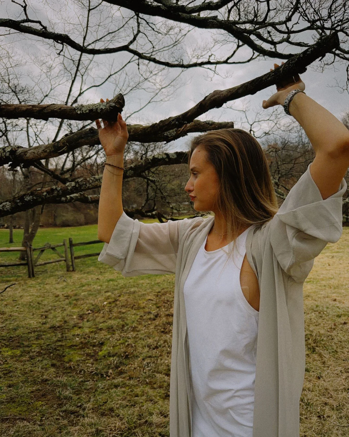 I want women to play dress up again.
To meet their friends, go shopping, take photos in their backyard like they used to.

Back to basics.
Back to the earth.

Cotton. 100% silk. Bare feet on the ground, feeling everything again.

On this shoot, our m
