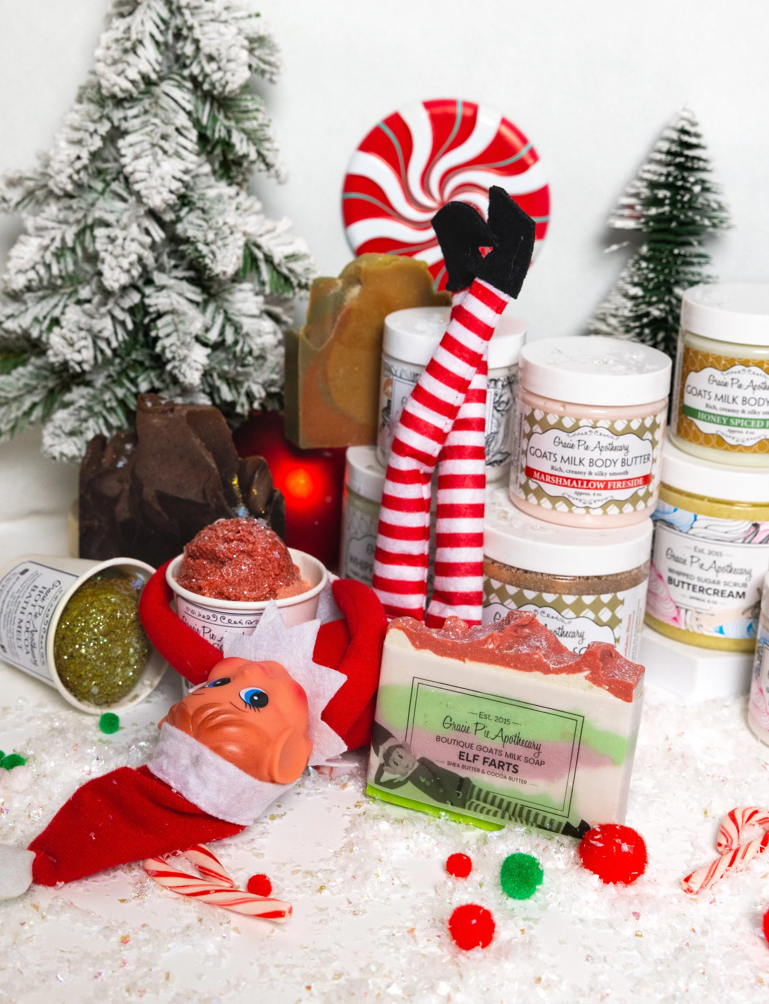 gracie pie - elf bath bomb-6.jpg