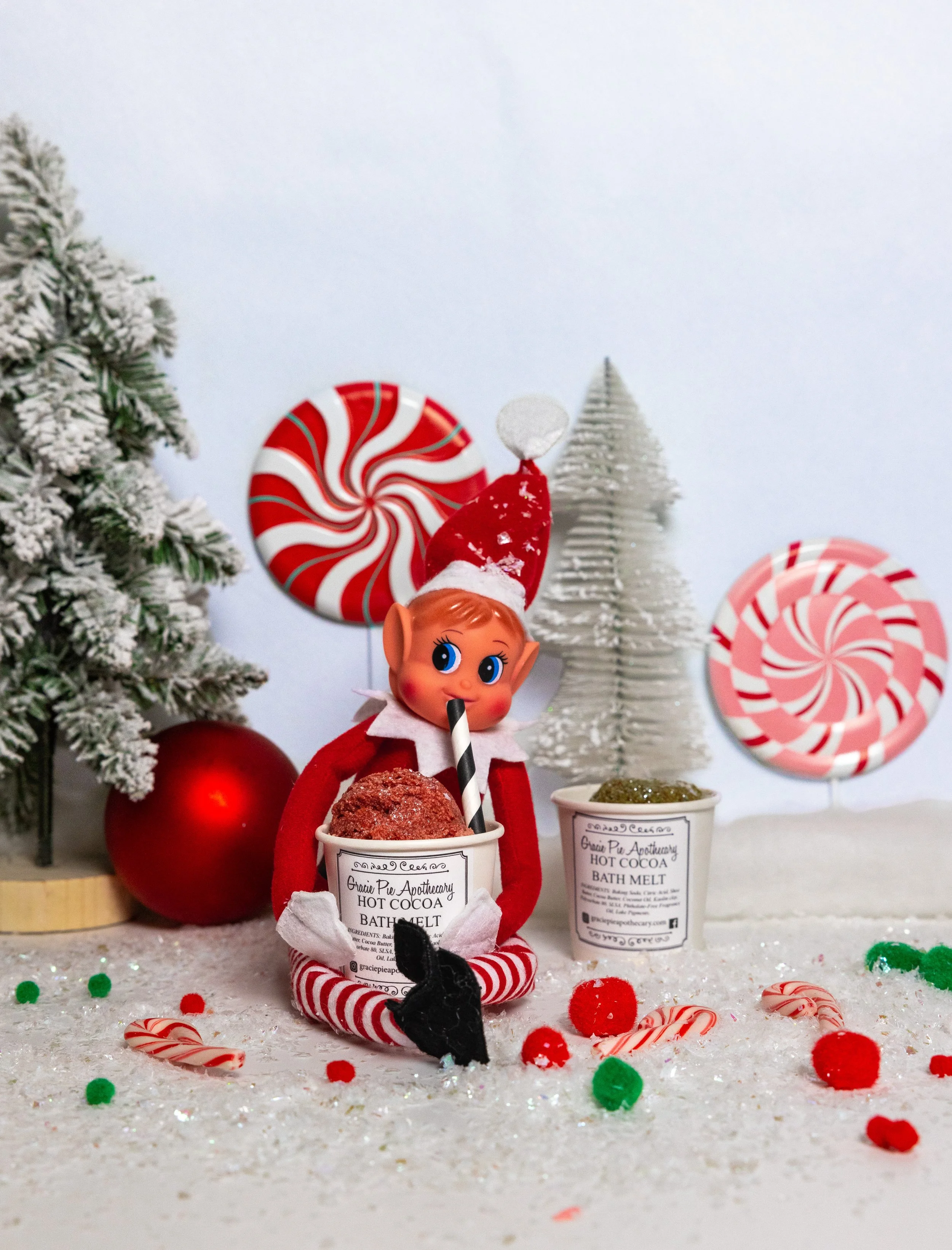 gracie pie - elf bath bomb-3.jpg