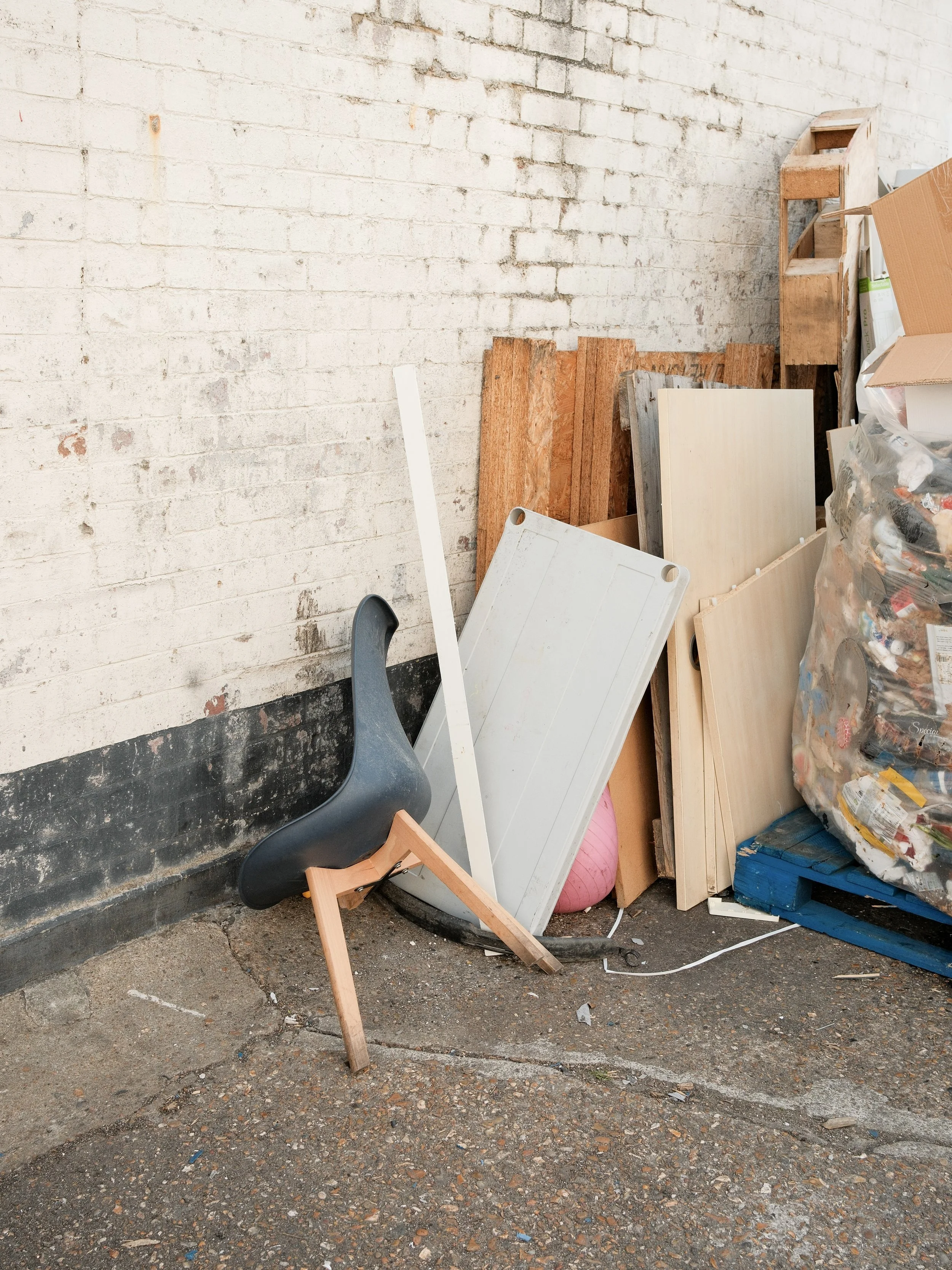 CHAIR_16.jpg