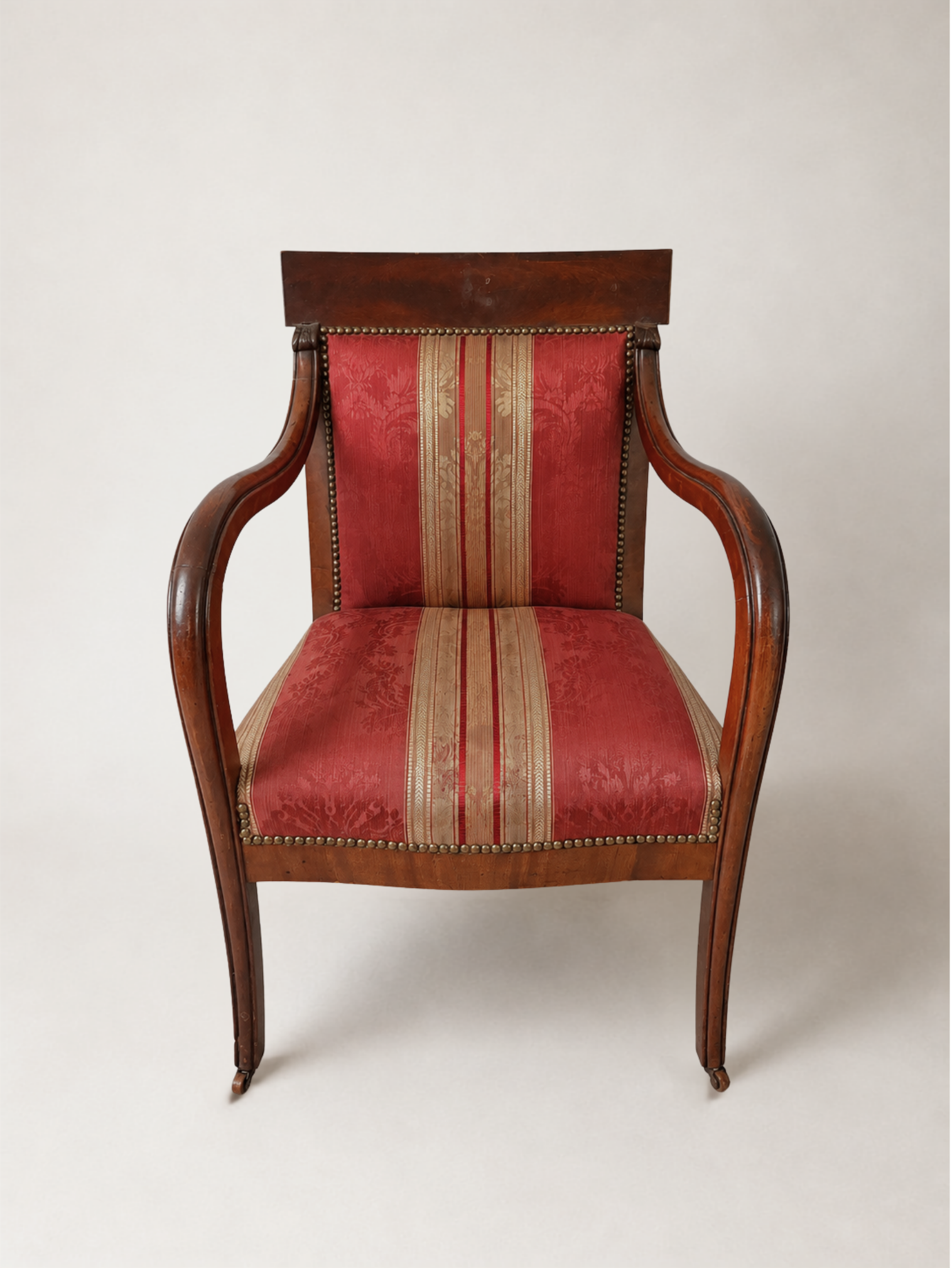 American Mahogany Chair3.png