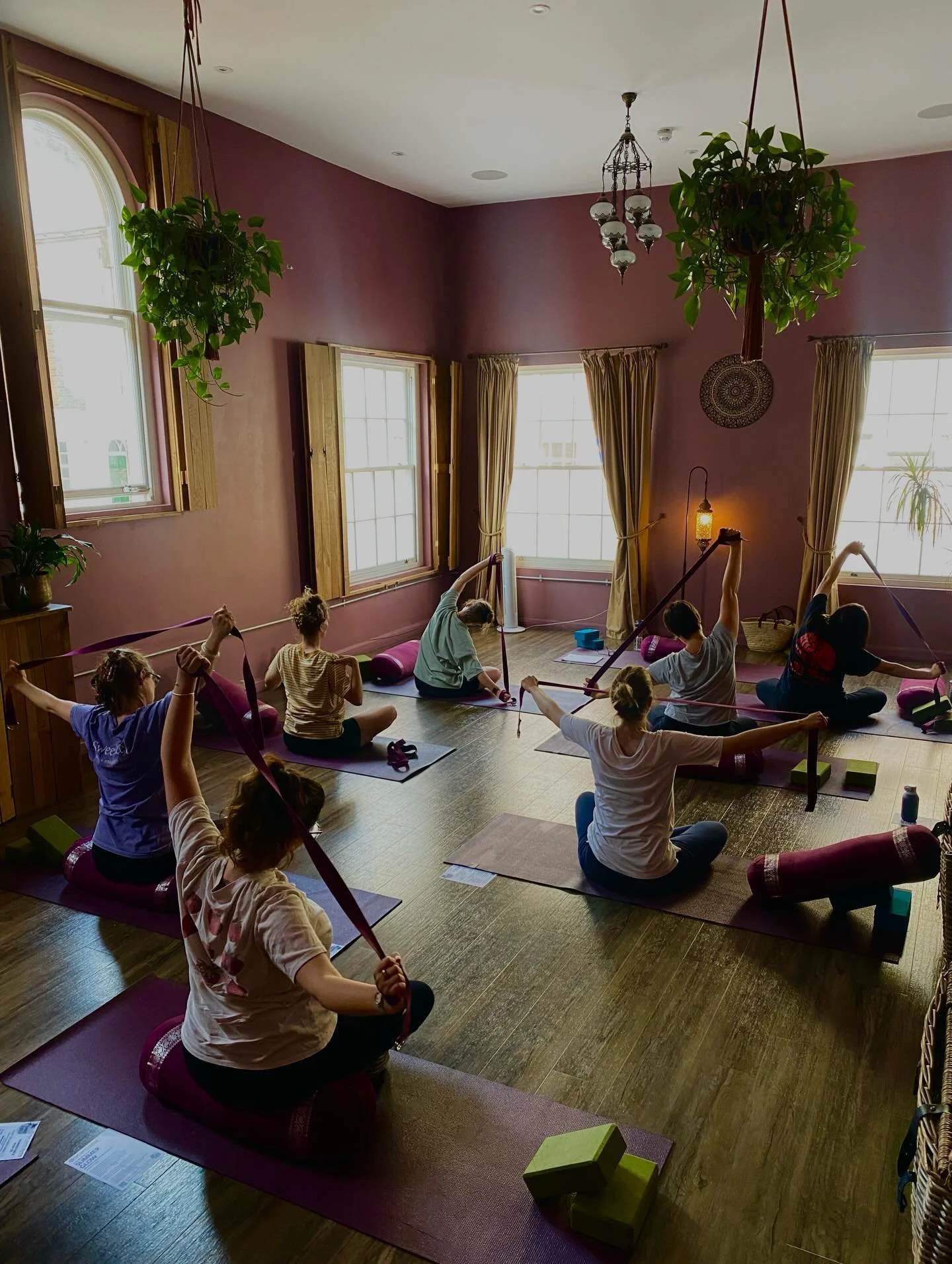 &ldquo;Calm&rdquo;. &ldquo;Resilient&rdquo;. &ldquo;Strong&rdquo; ✨
These were the words shared as students left tonight&rsquo;s prenatal yoga class.

Our theme this evening was trust - trusting your body, your breath and the incredible journey of pr