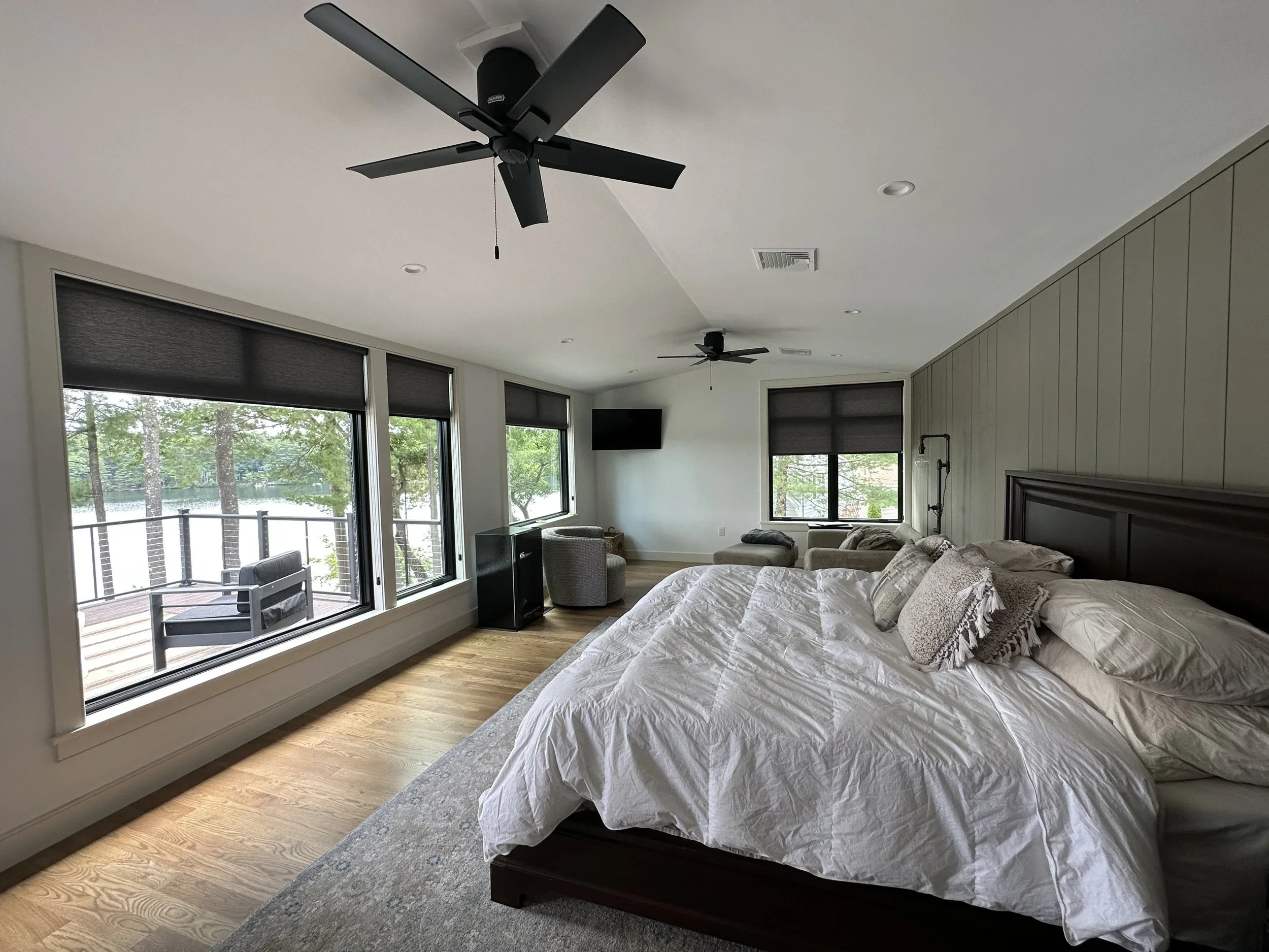 Stow,+MA+Modern+Lakehouse+18.webp