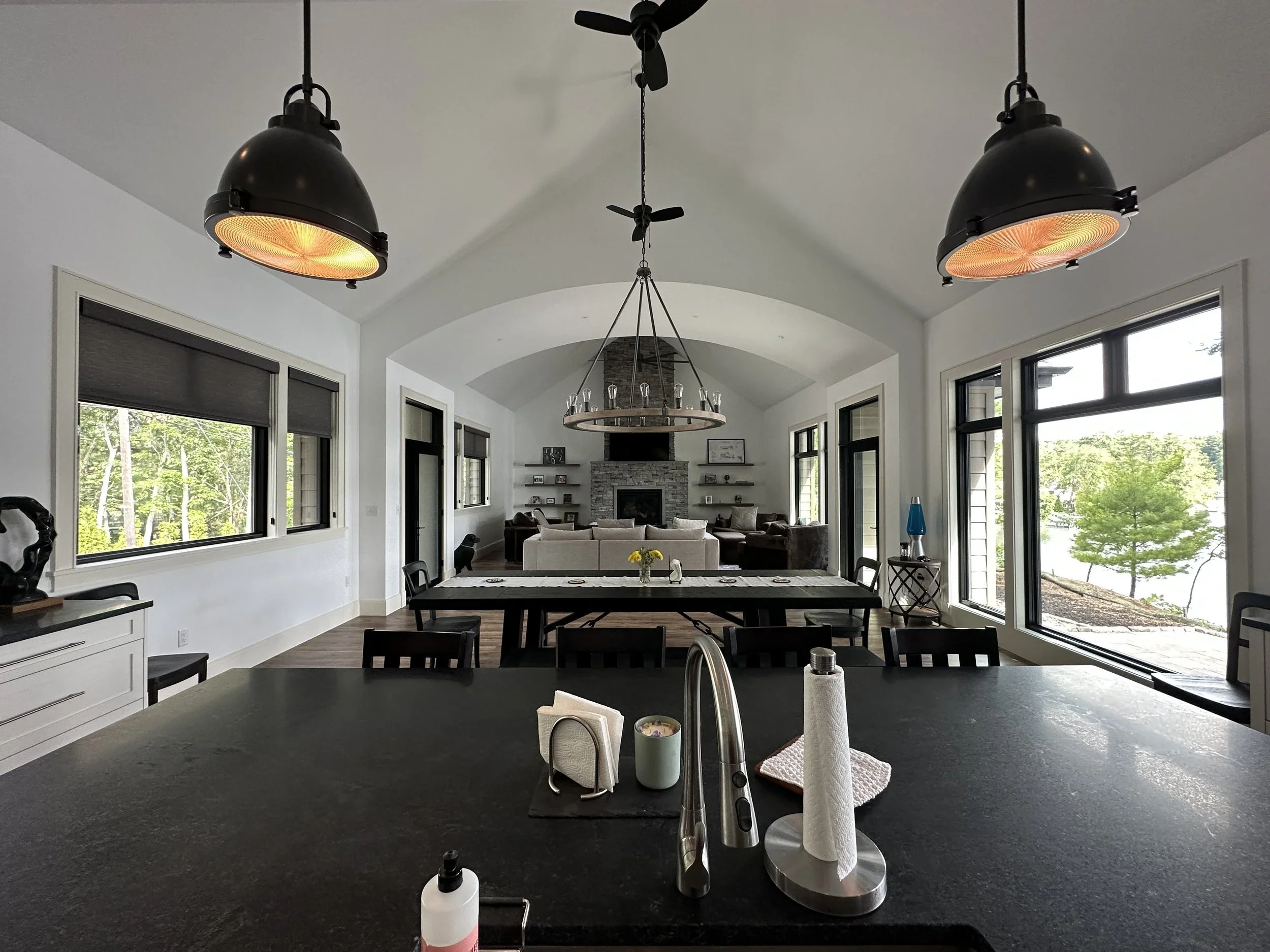 Stow,+MA+Modern+Lakehouse+11.webp