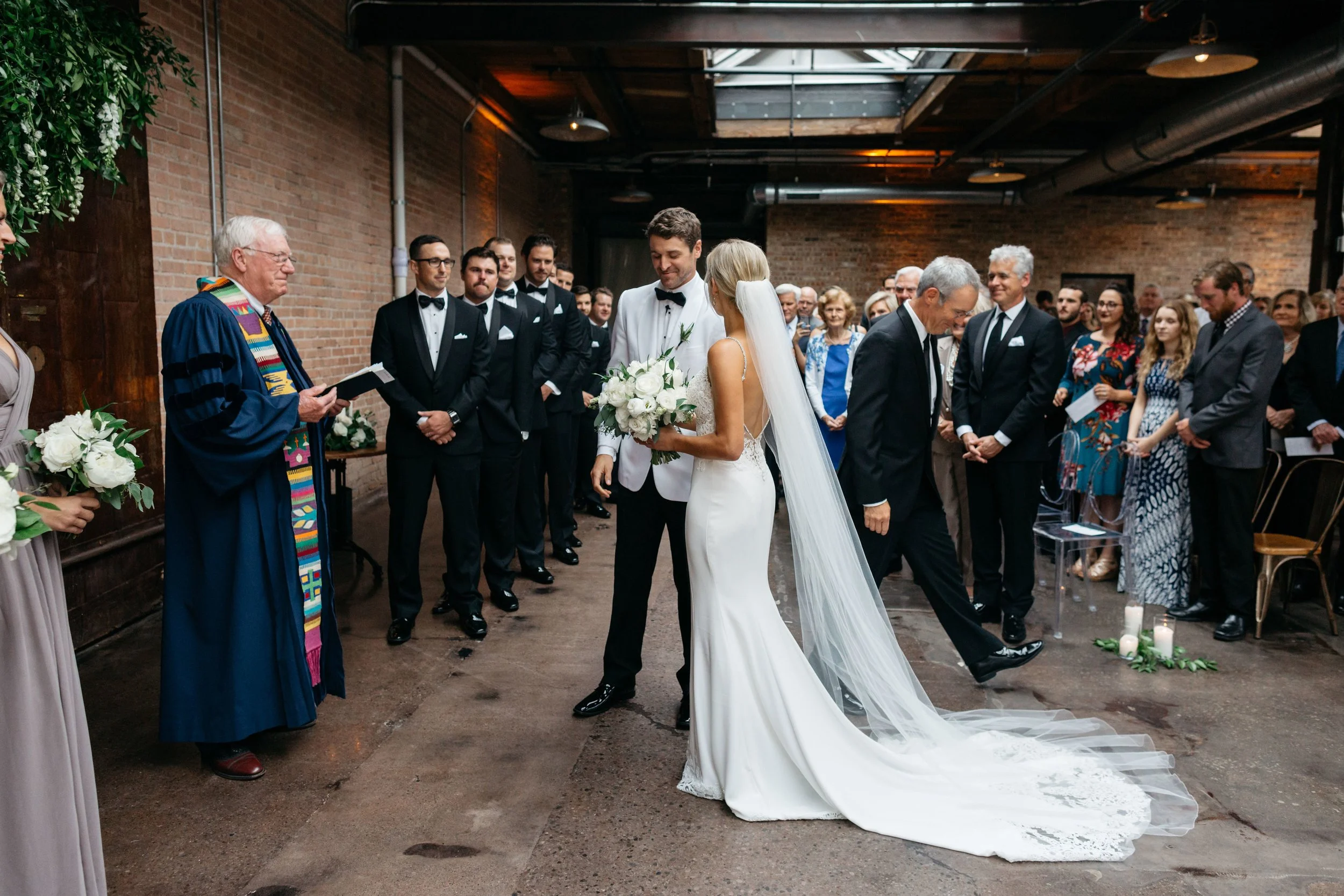 Chicago_wedding_venue_loft-26.jpg
