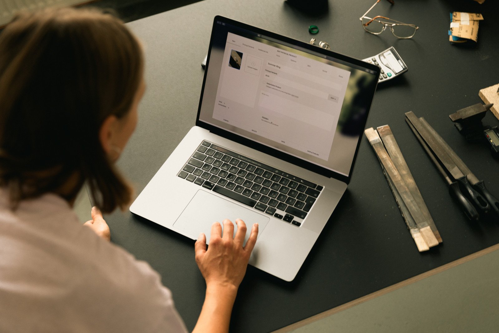 When to Outsource Your Private Practice Marketing and When to Keep Doing It Yourself