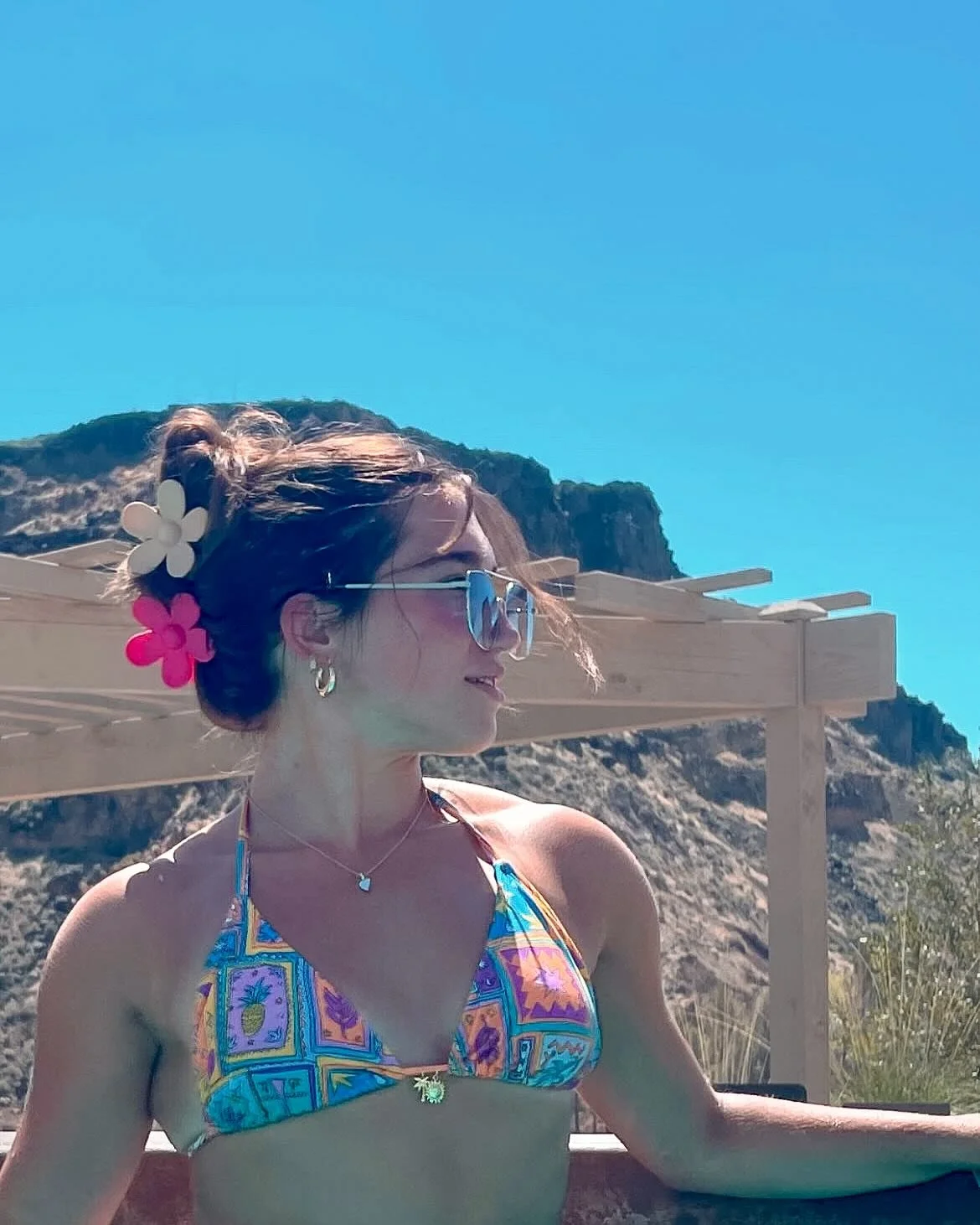 some rest and recreation 
🌤️👙🏔️🪷