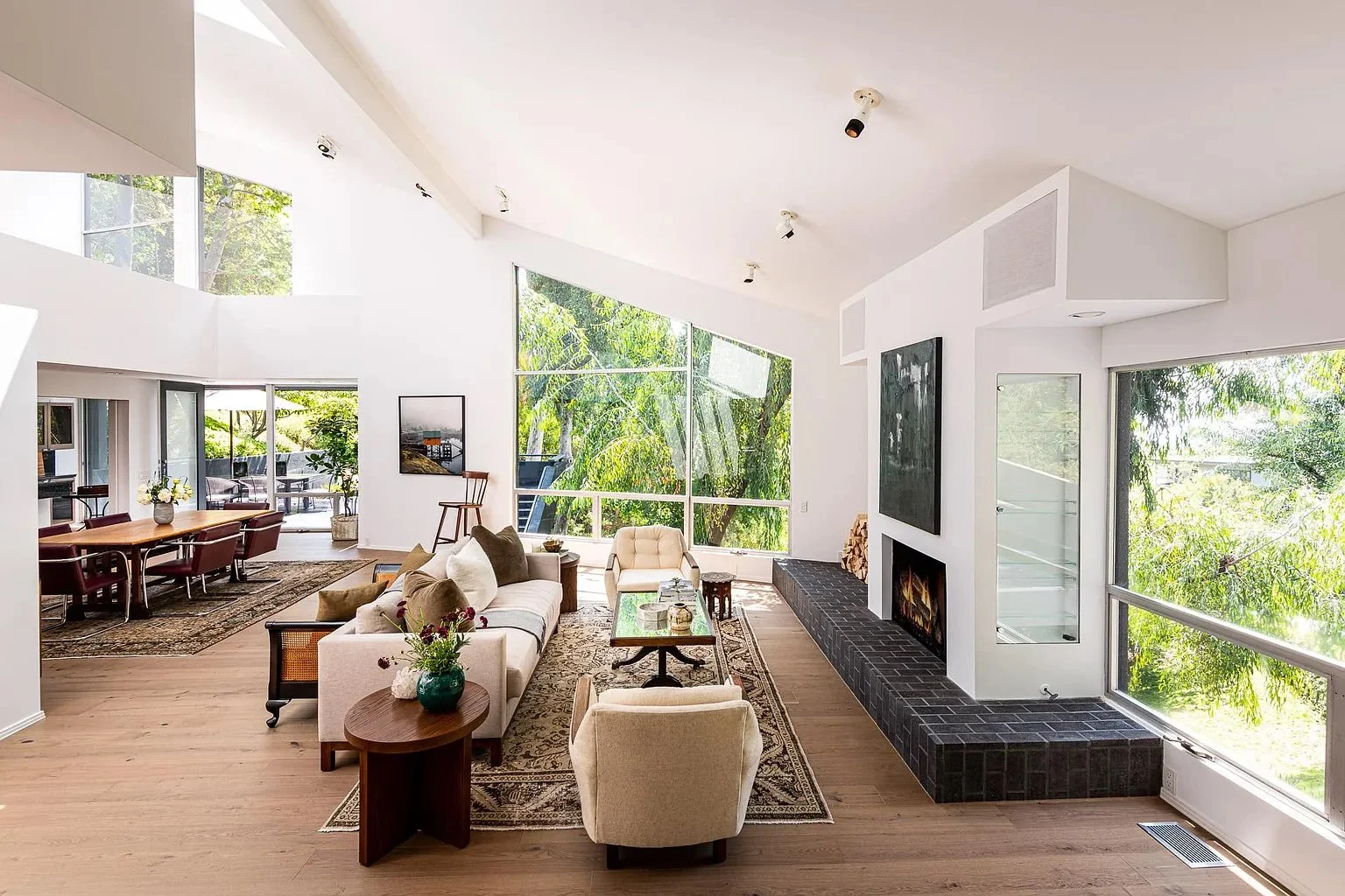 CARRARA PLACE
