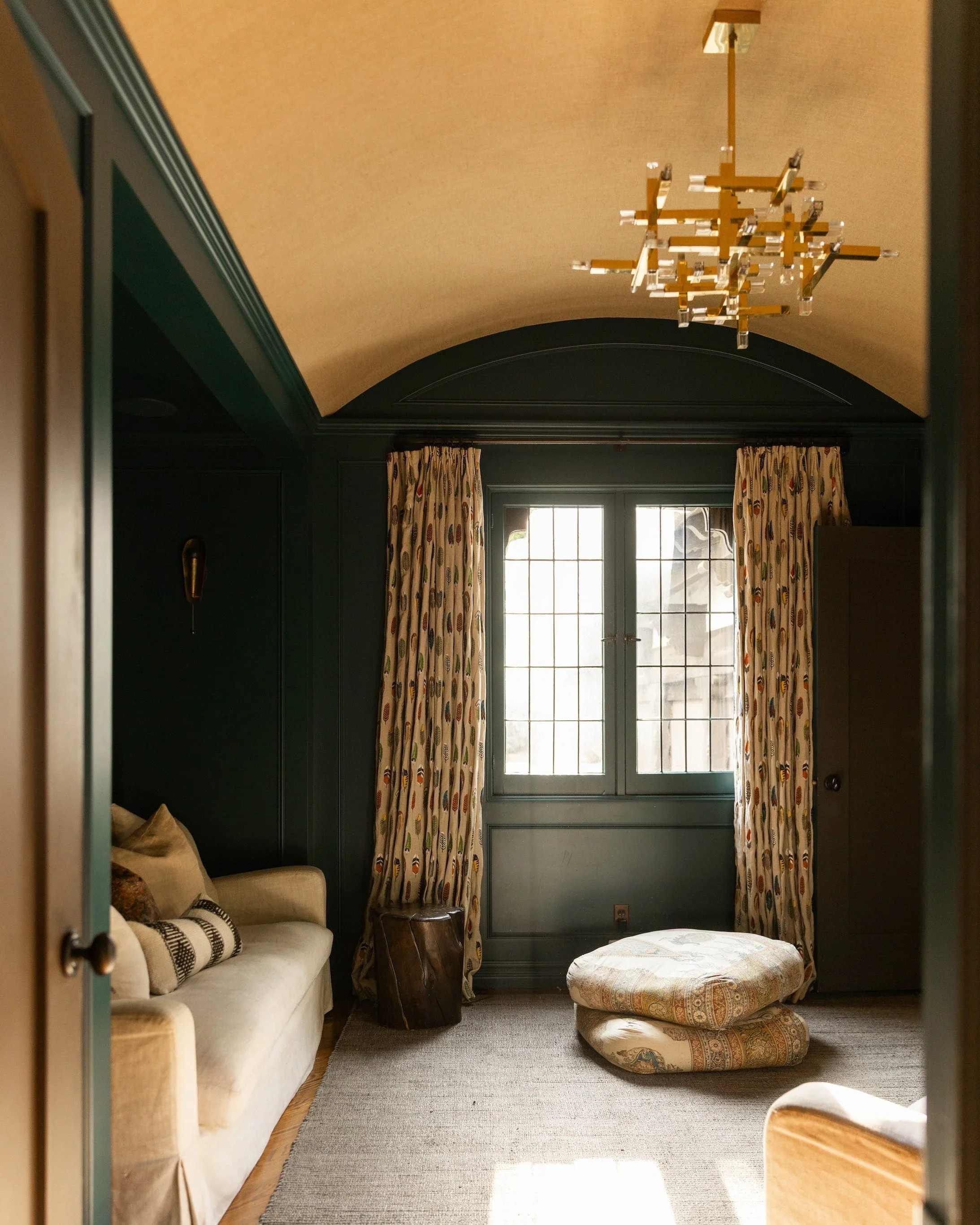 2666-aberdeen-ave-virtually_here_studios-low_res-5.webp