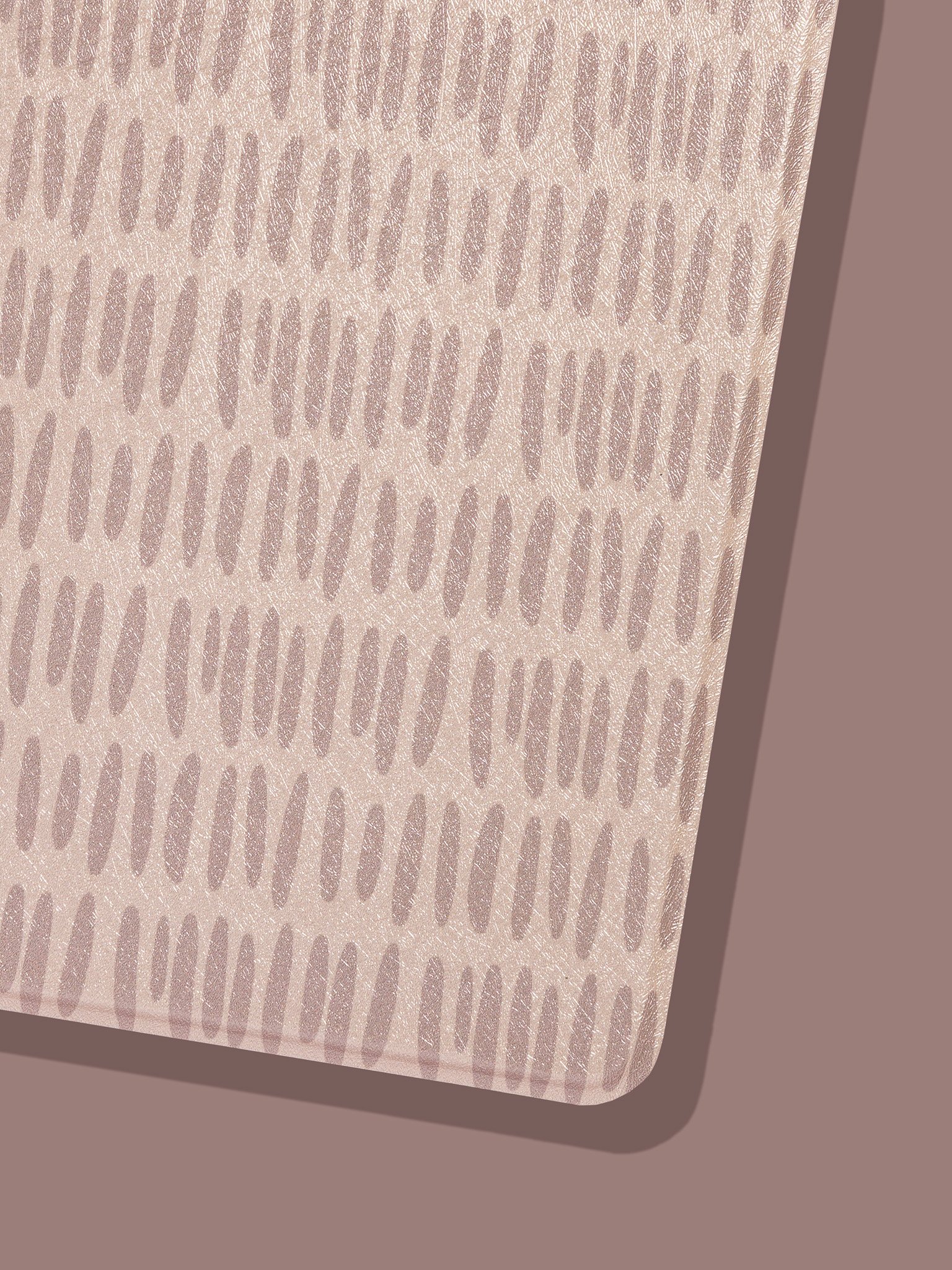 032626_Tale_NeutralLines_Styled_1_WEBSIZE.jpg