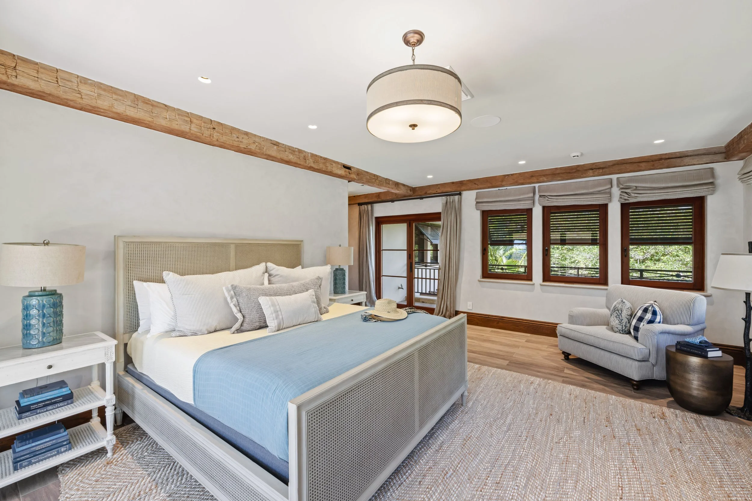 Guest House 2-23.jpg