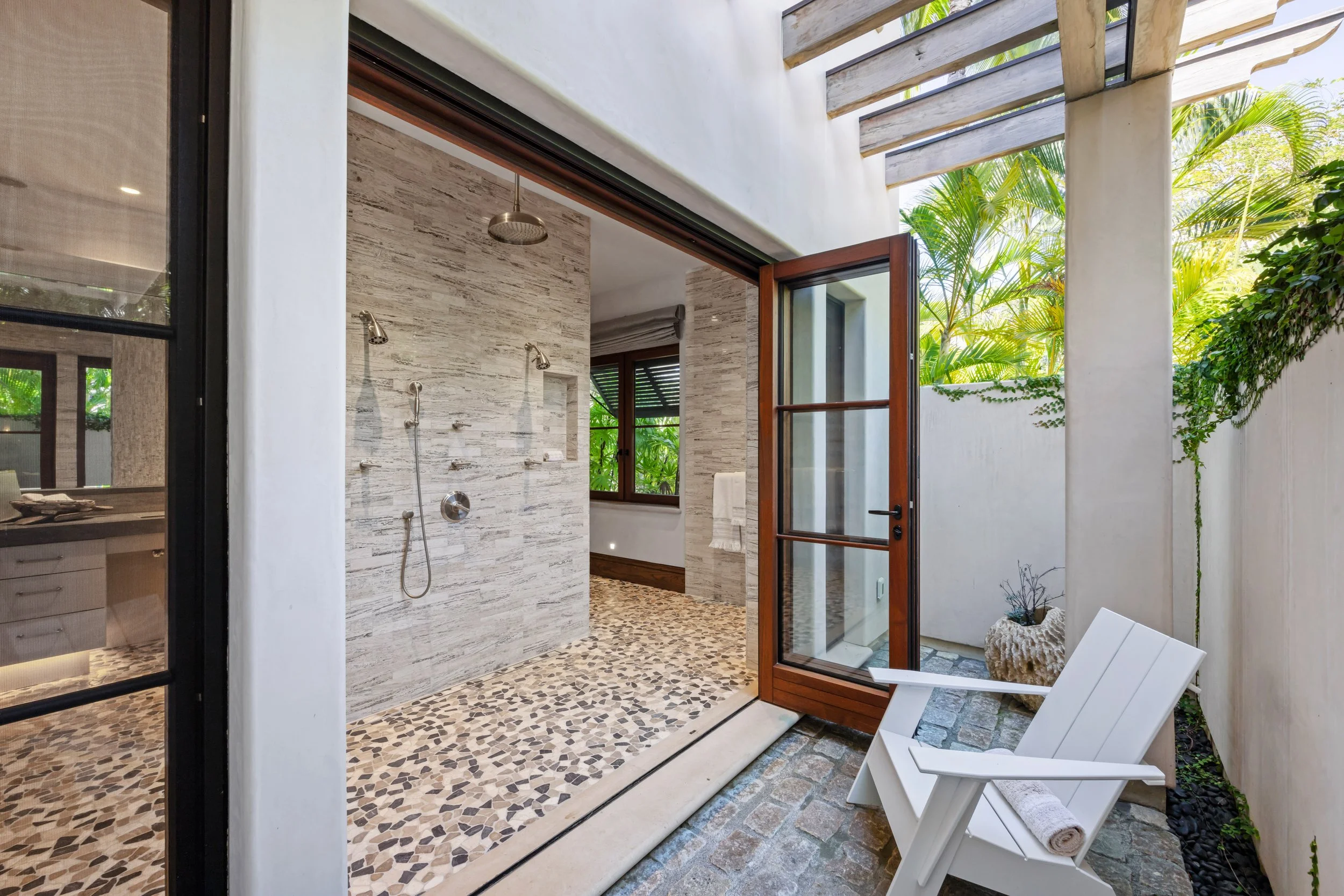 Guest House 2-41.jpg
