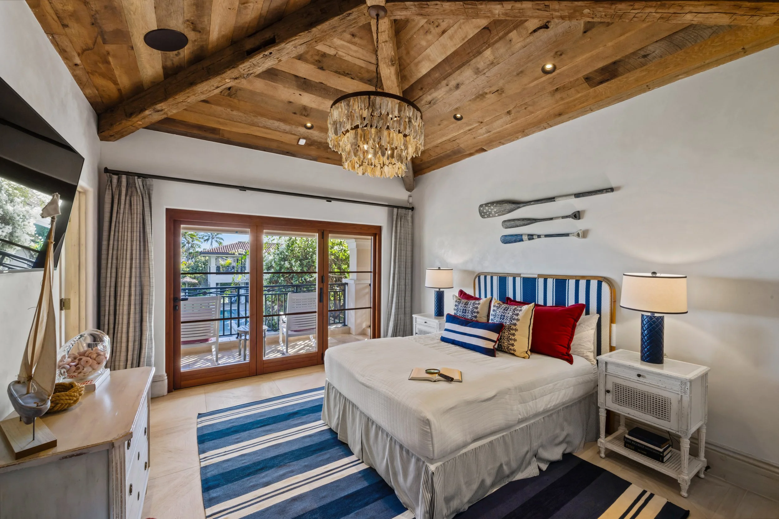 Guest House 1-23.jpg