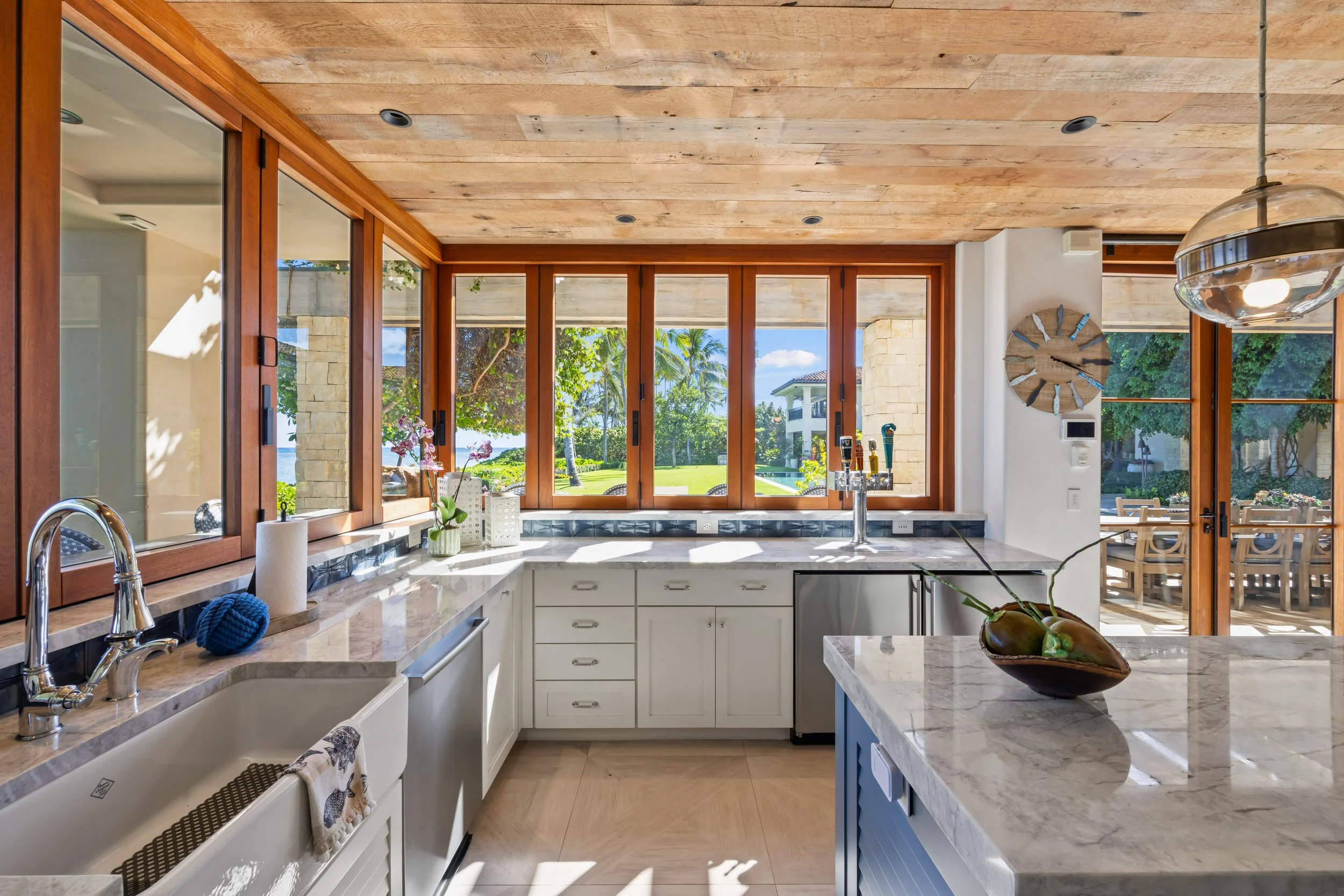Guest House 1-10.jpg