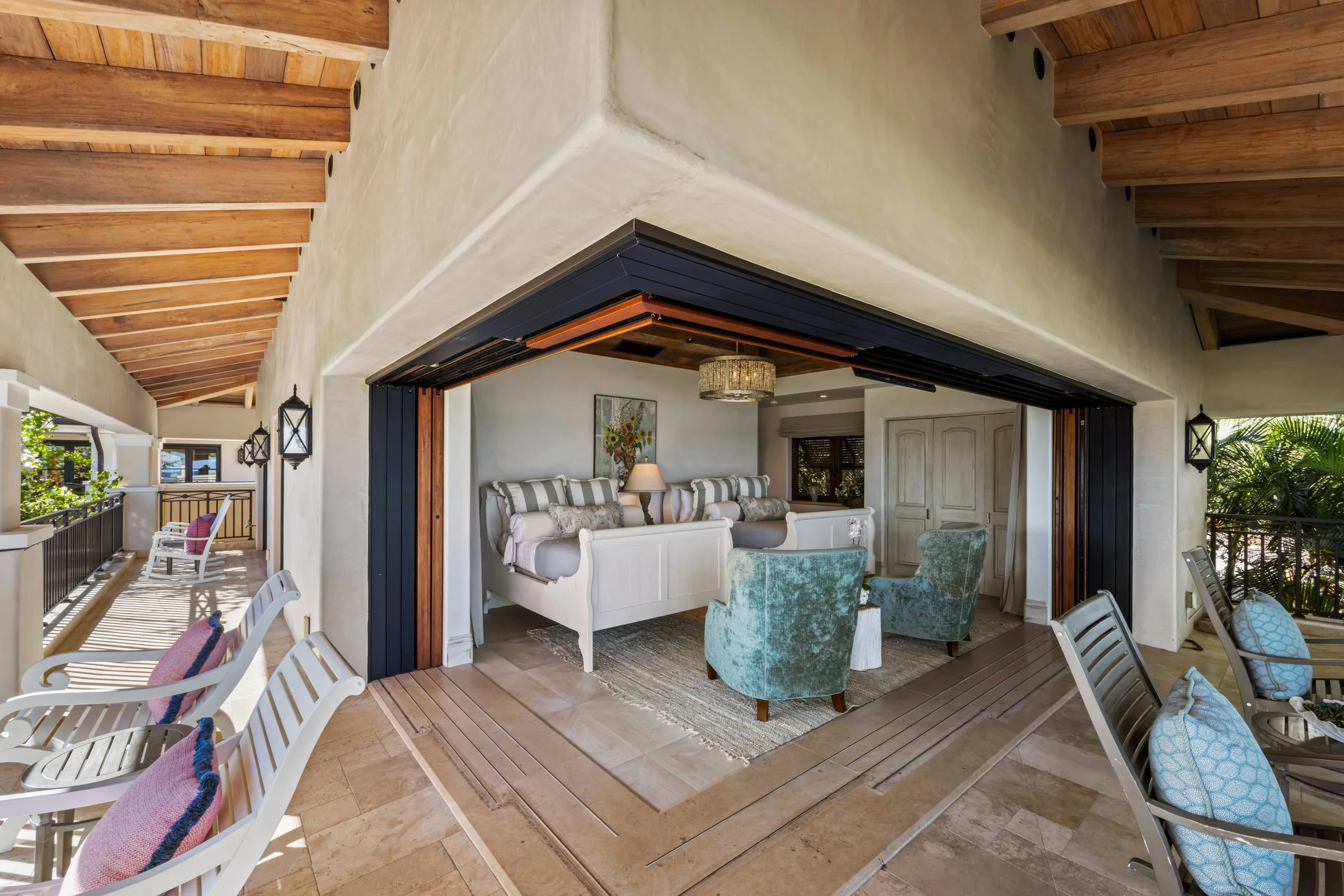 Guest House 1-19.jpg