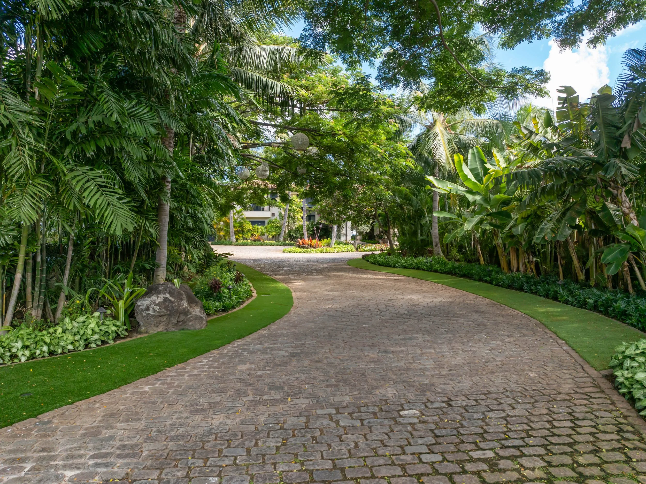 4823-Kahala-Ave-MLS-13.jpg