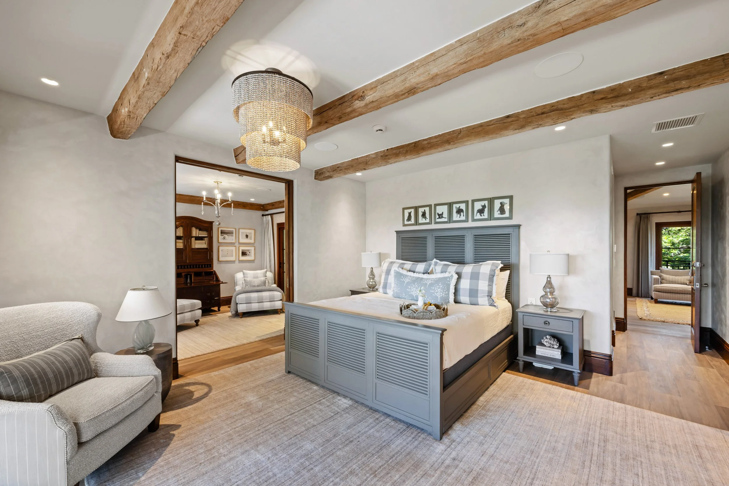 Guest House 2-16.jpg