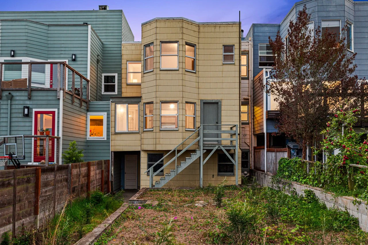 642 30th Smaller 004.jpg