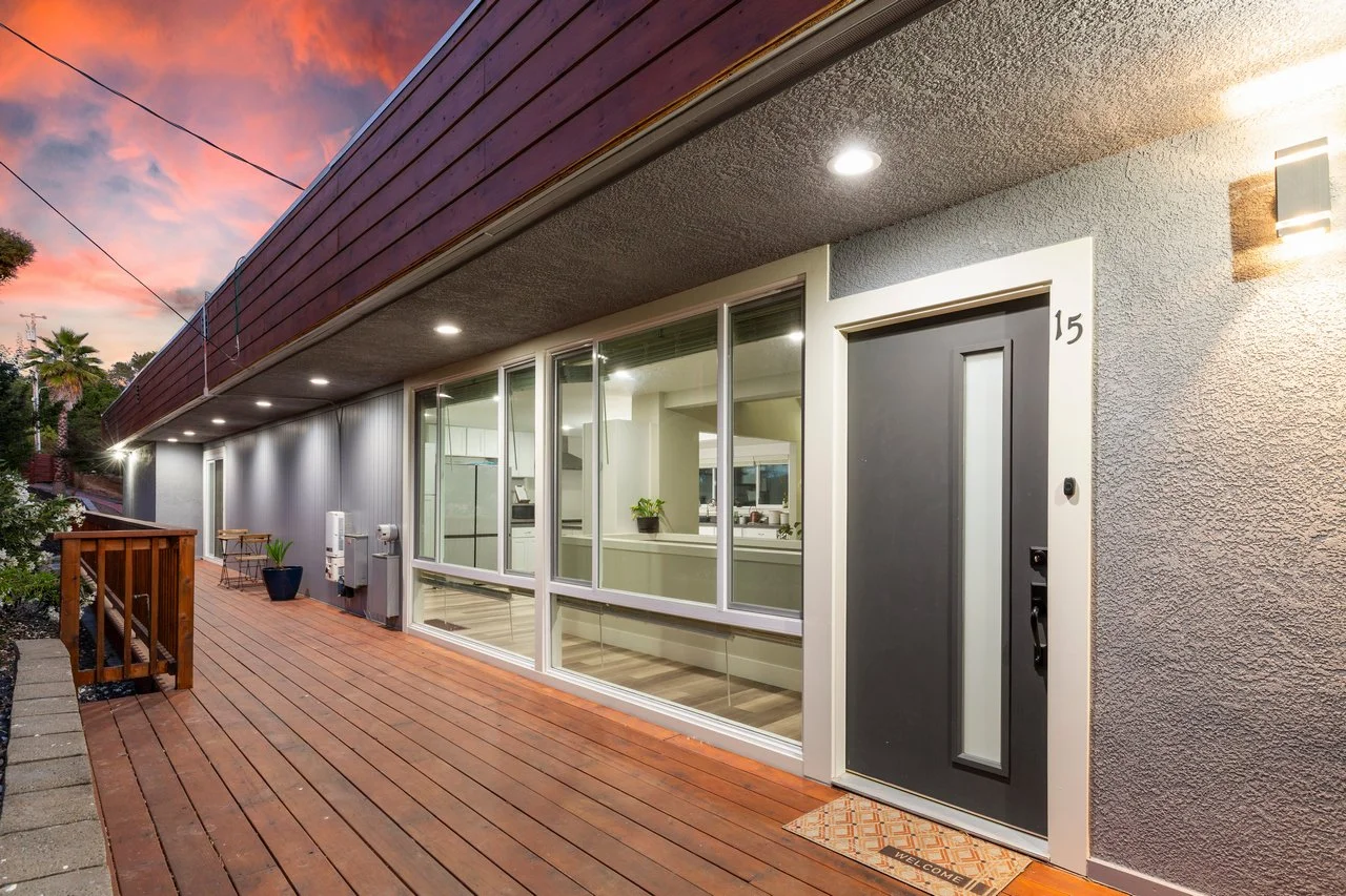 15 Ridge Lane Smaller 005.jpg