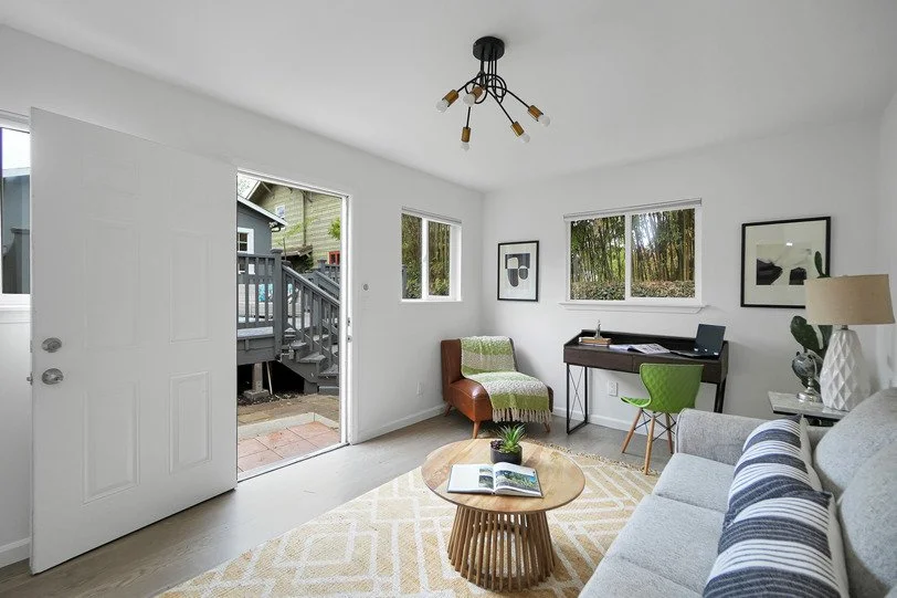 3911 Vale Avenue042.jpg