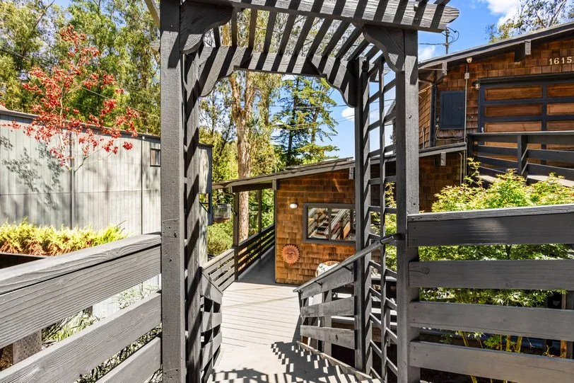 1615 Arrowhead018.jpg